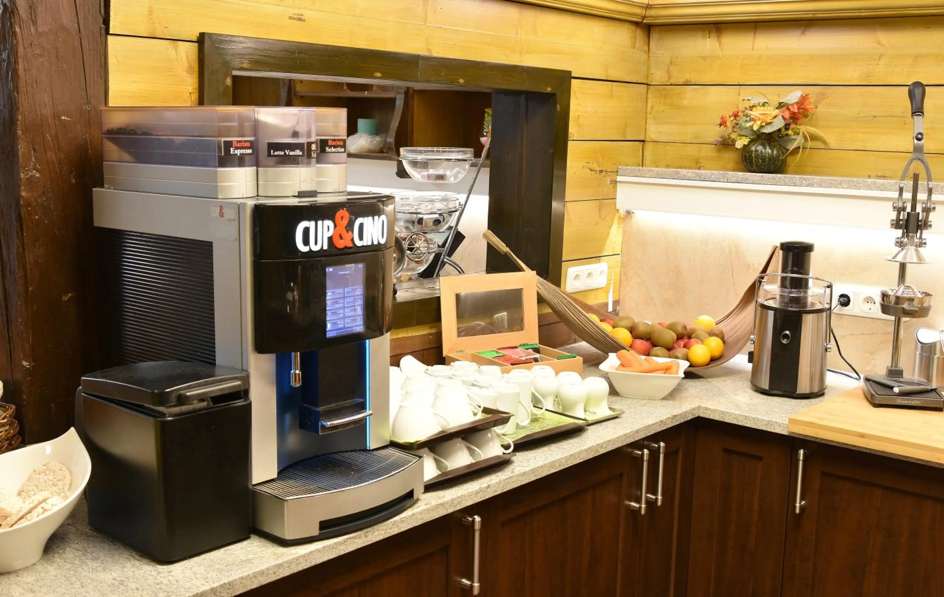 Buffet breakfast in Hotel Torwirt