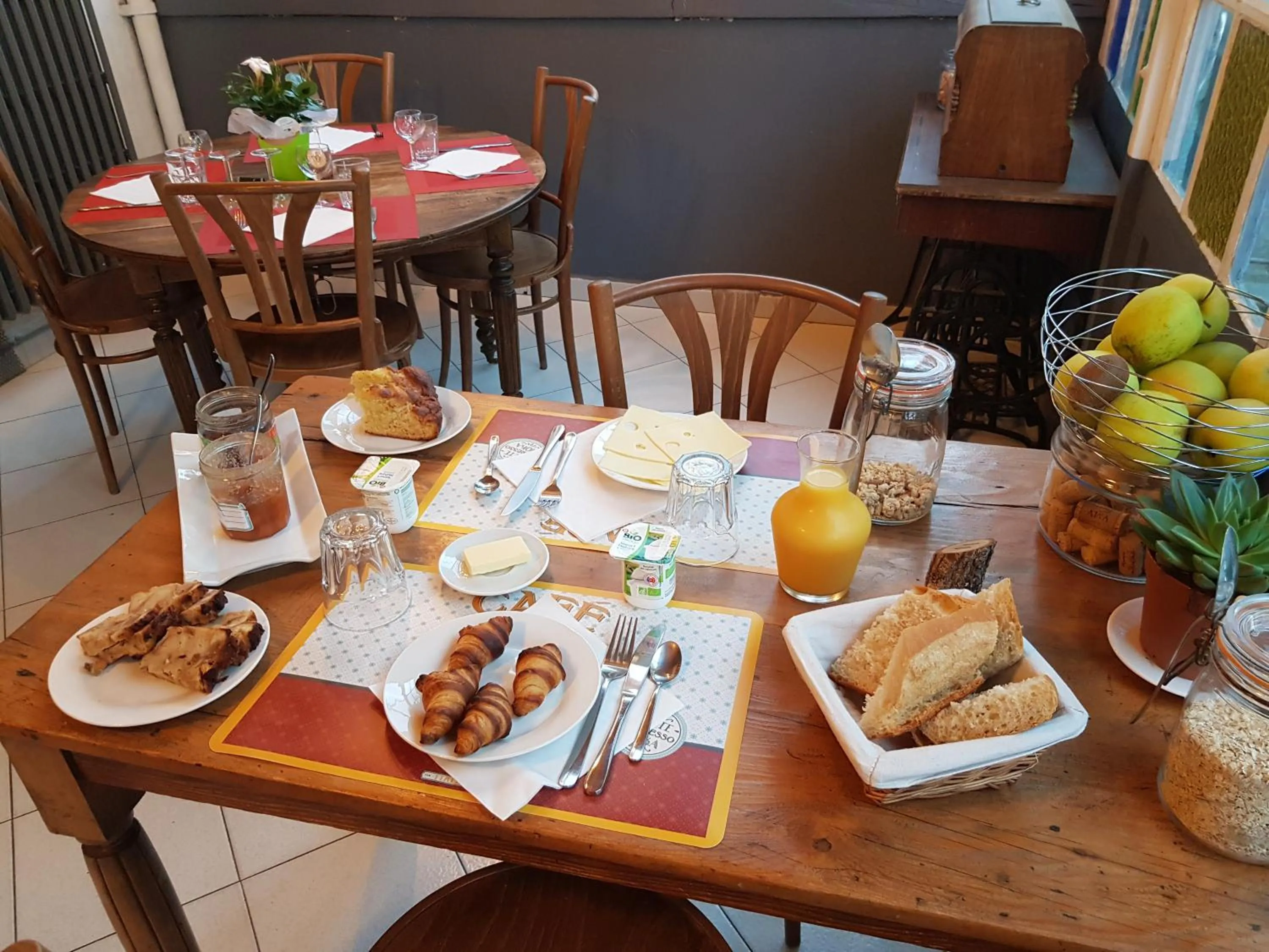 Food and drinks in Le Guintrand