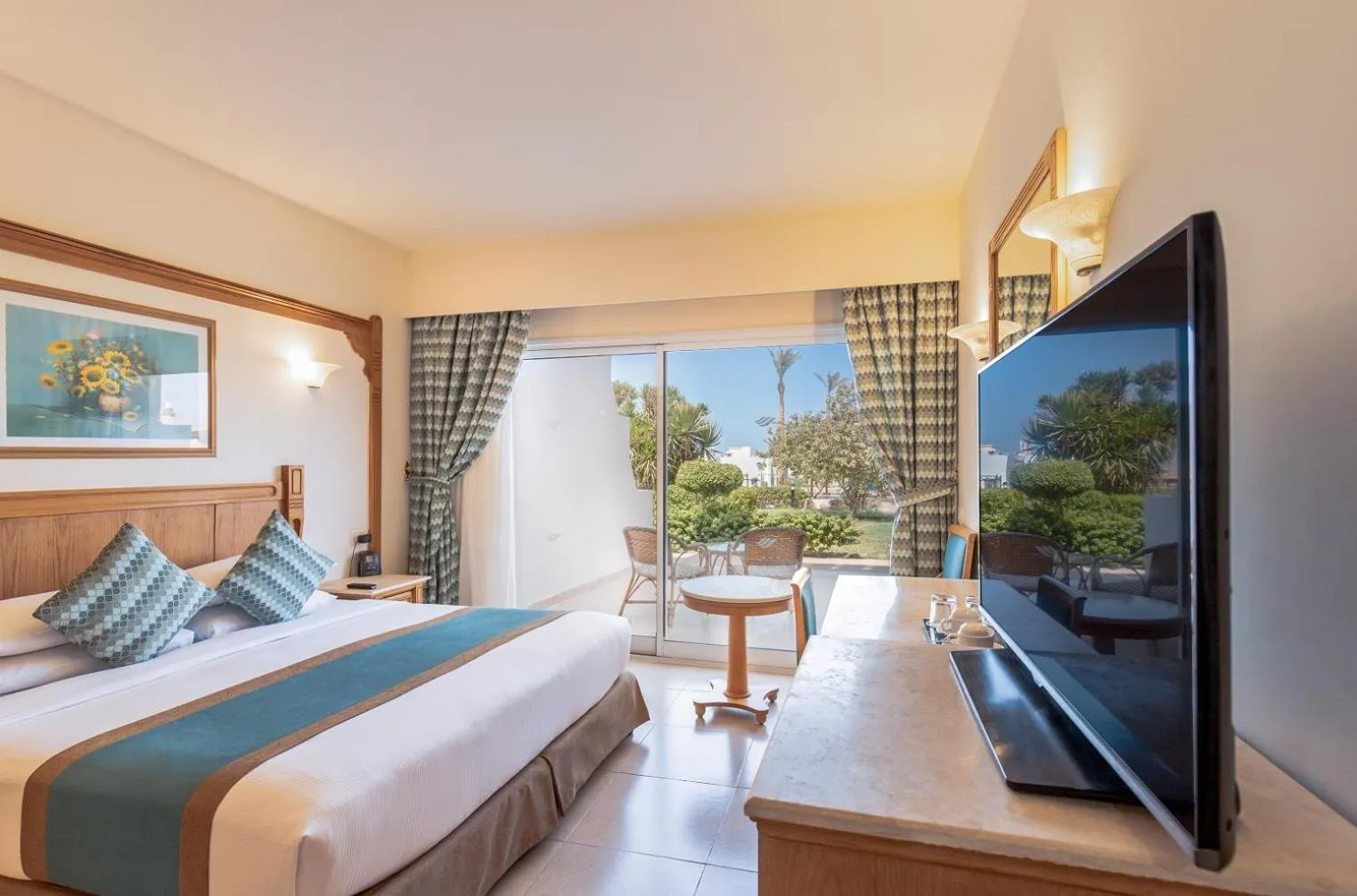 Bed in Hurghada Long Beach Resort