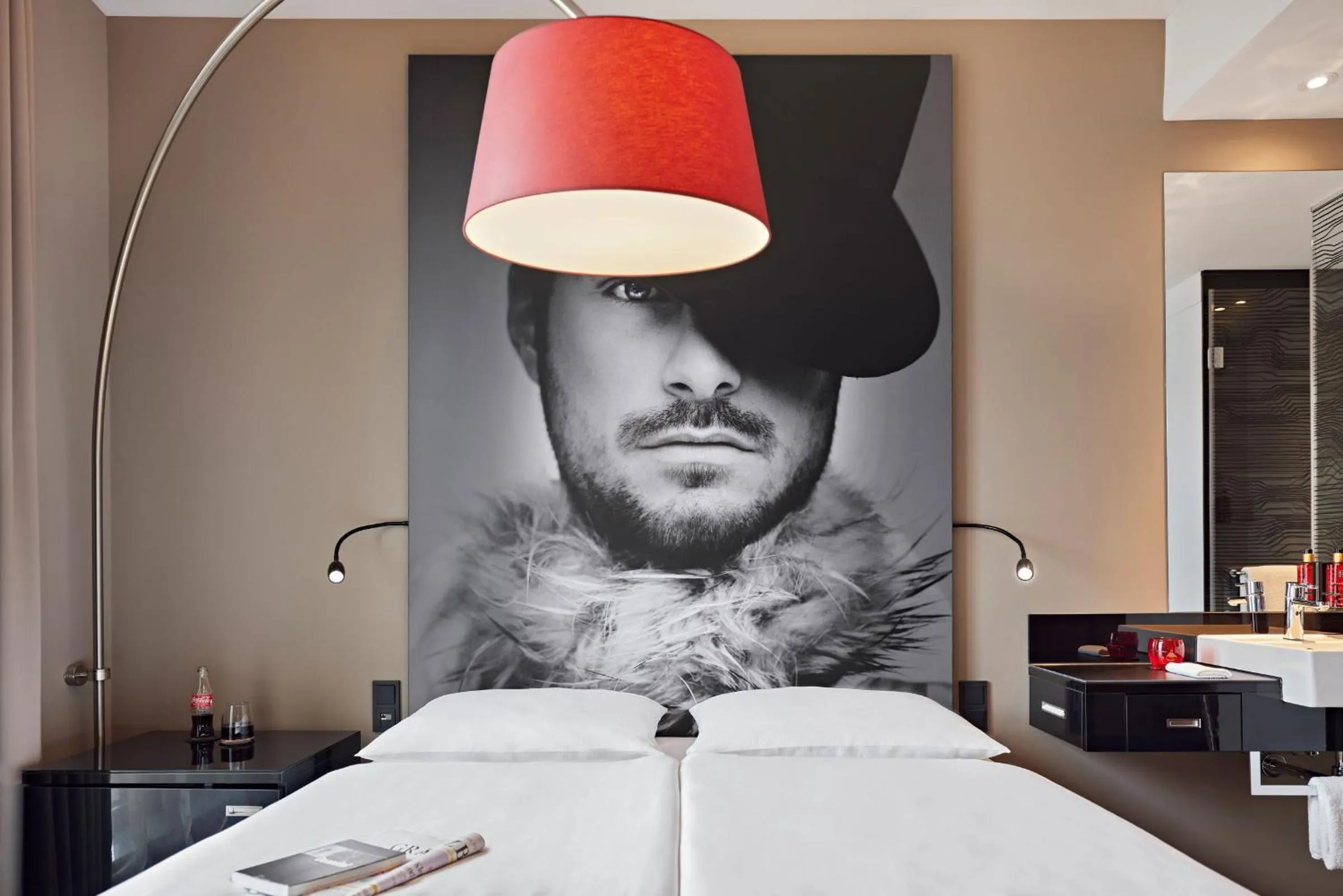 Photo of the whole room, Bed in LÉGÈRE HOTEL Tuttlingen