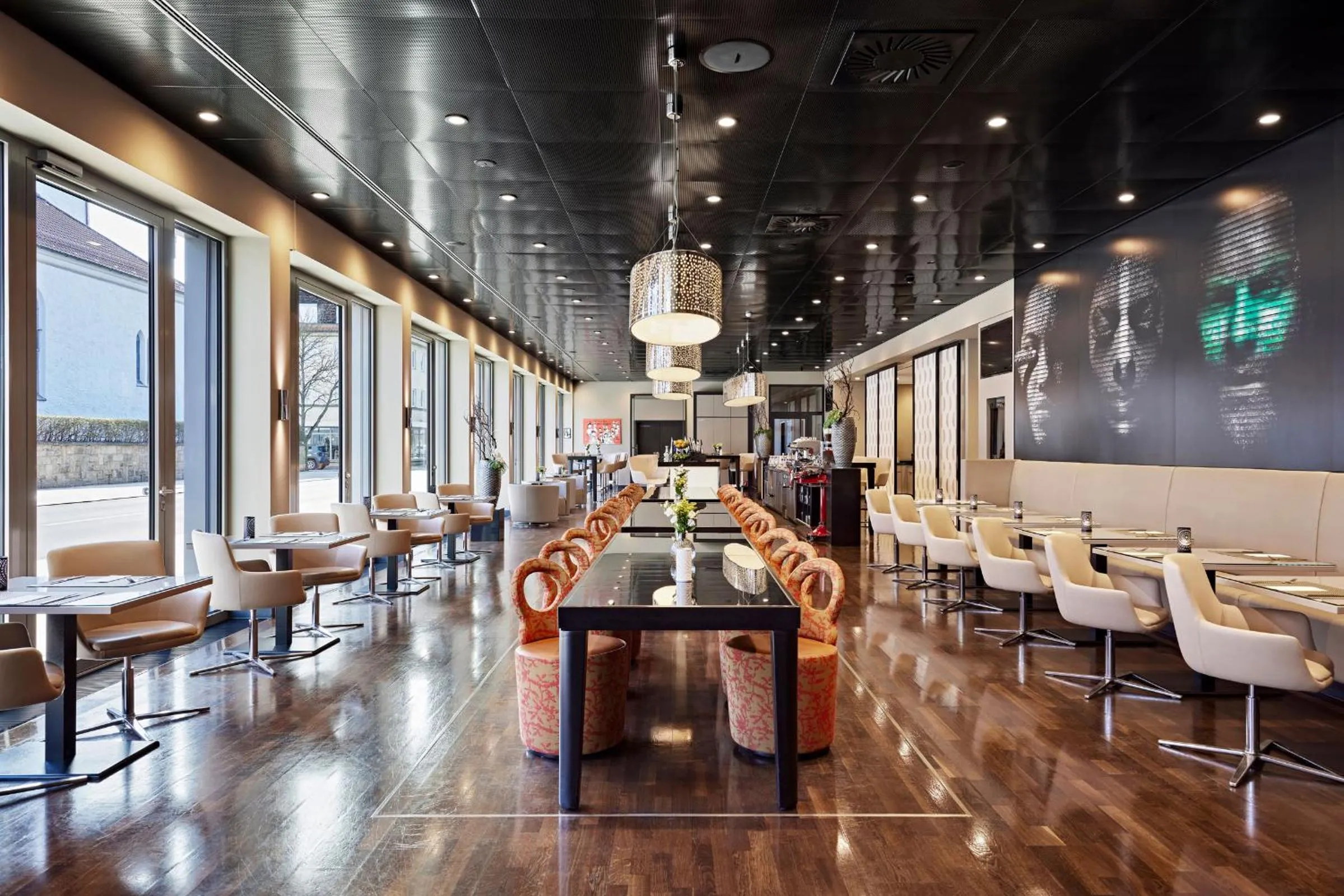 Restaurant/places to eat in LÉGÈRE HOTEL Tuttlingen