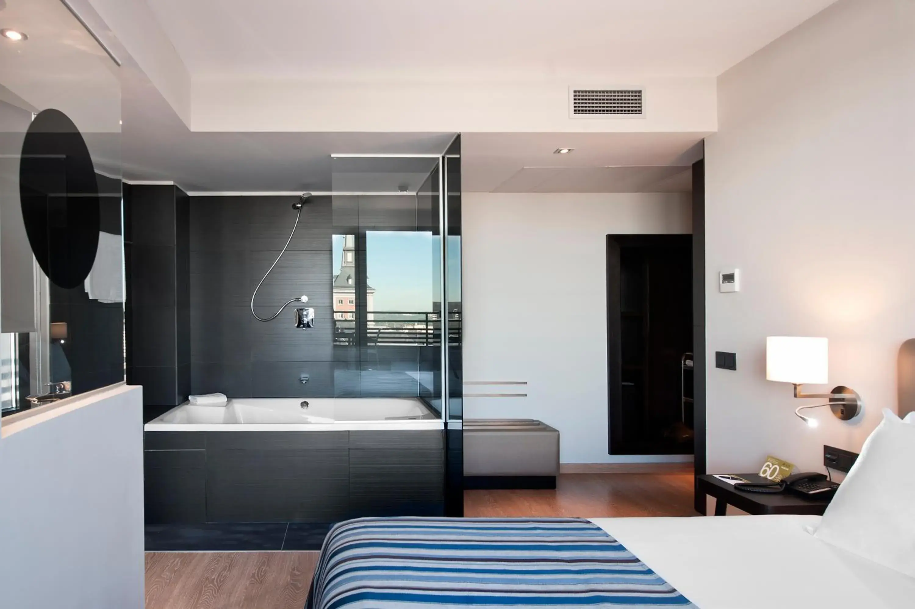 Deluxe Room in Exe Moncloa Deluxe Room in Exe Moncloa