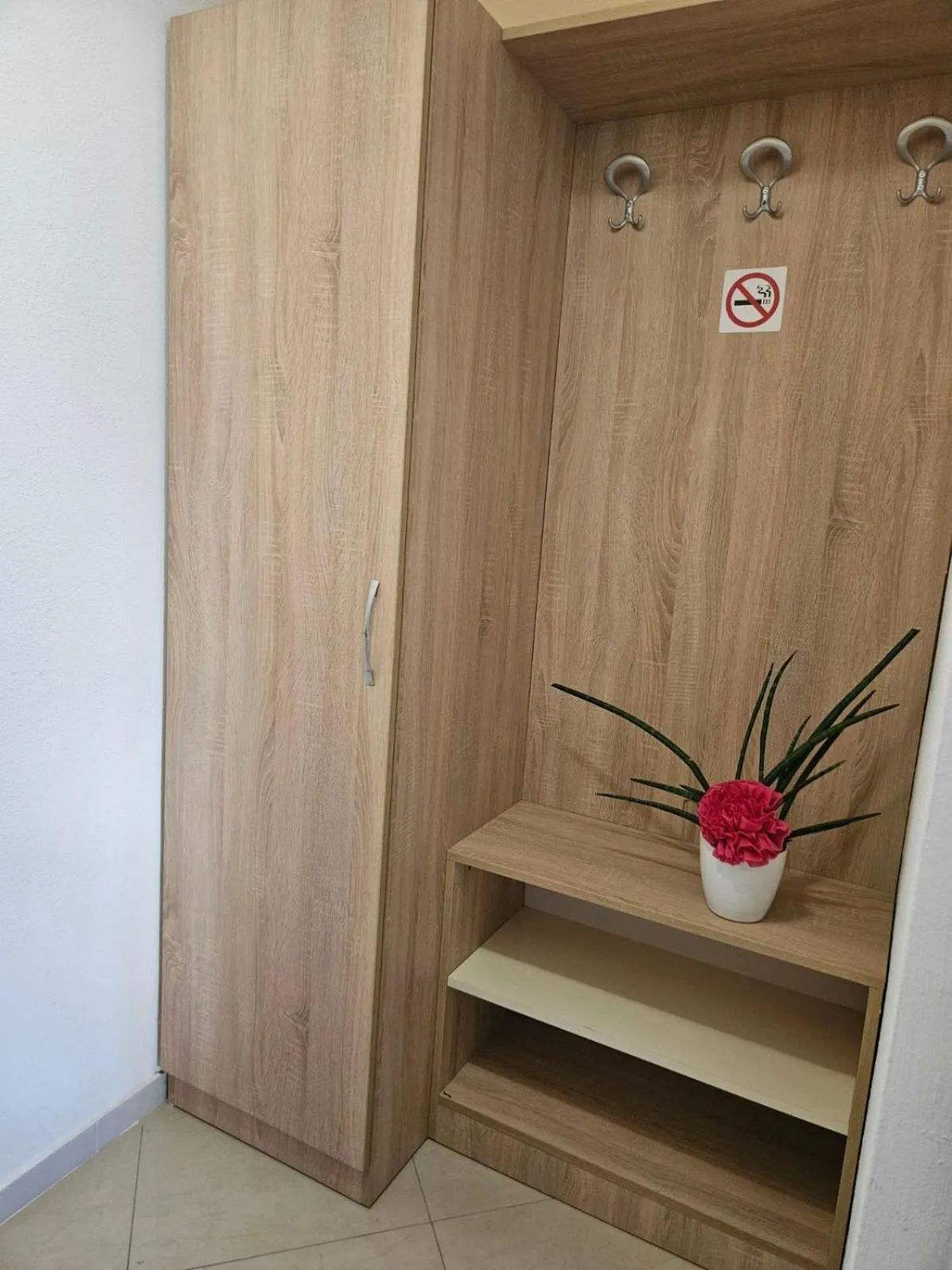 wardrobe in Paralax Hotel