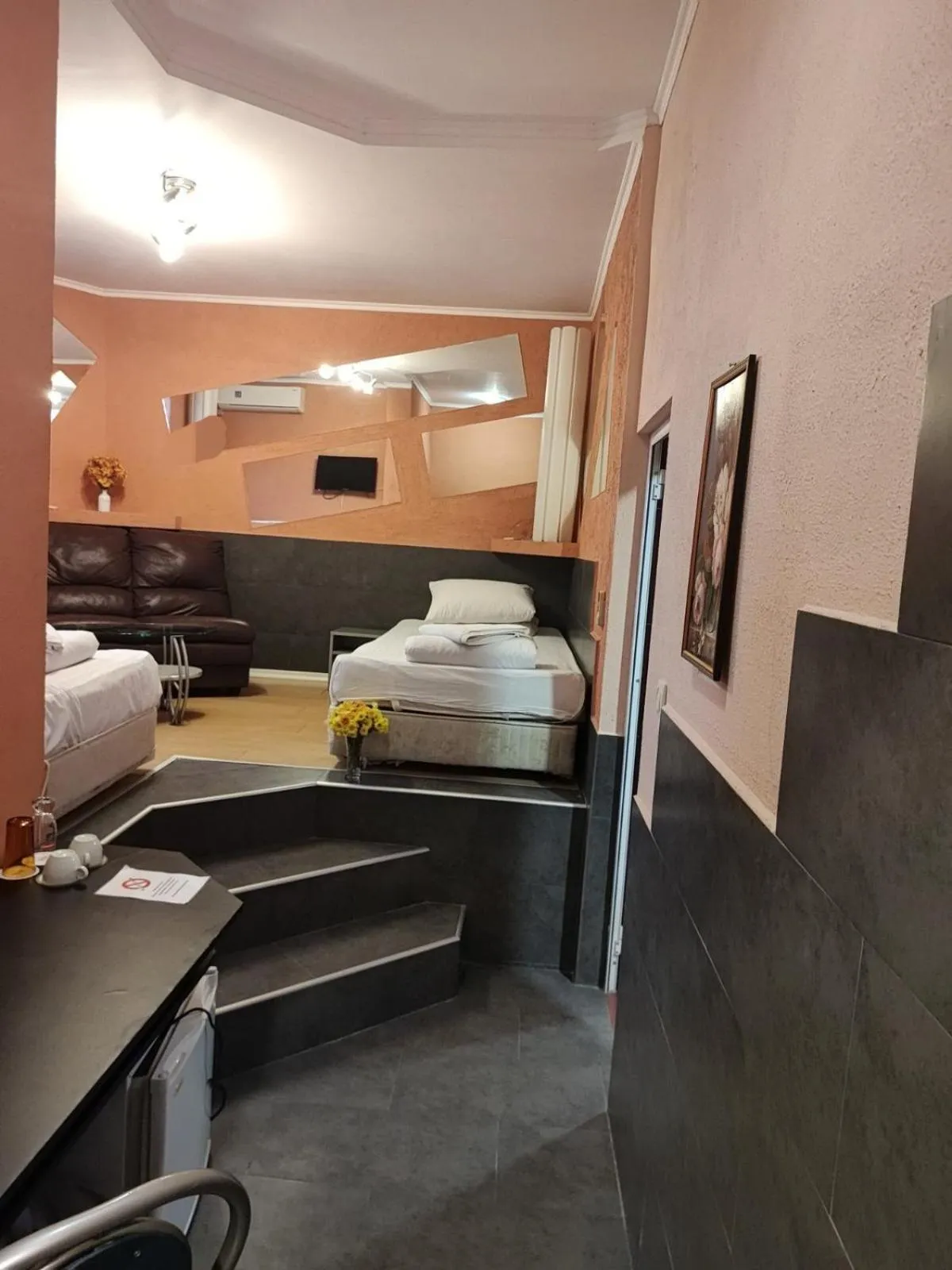 Bedroom, Bed in Paralax Hotel