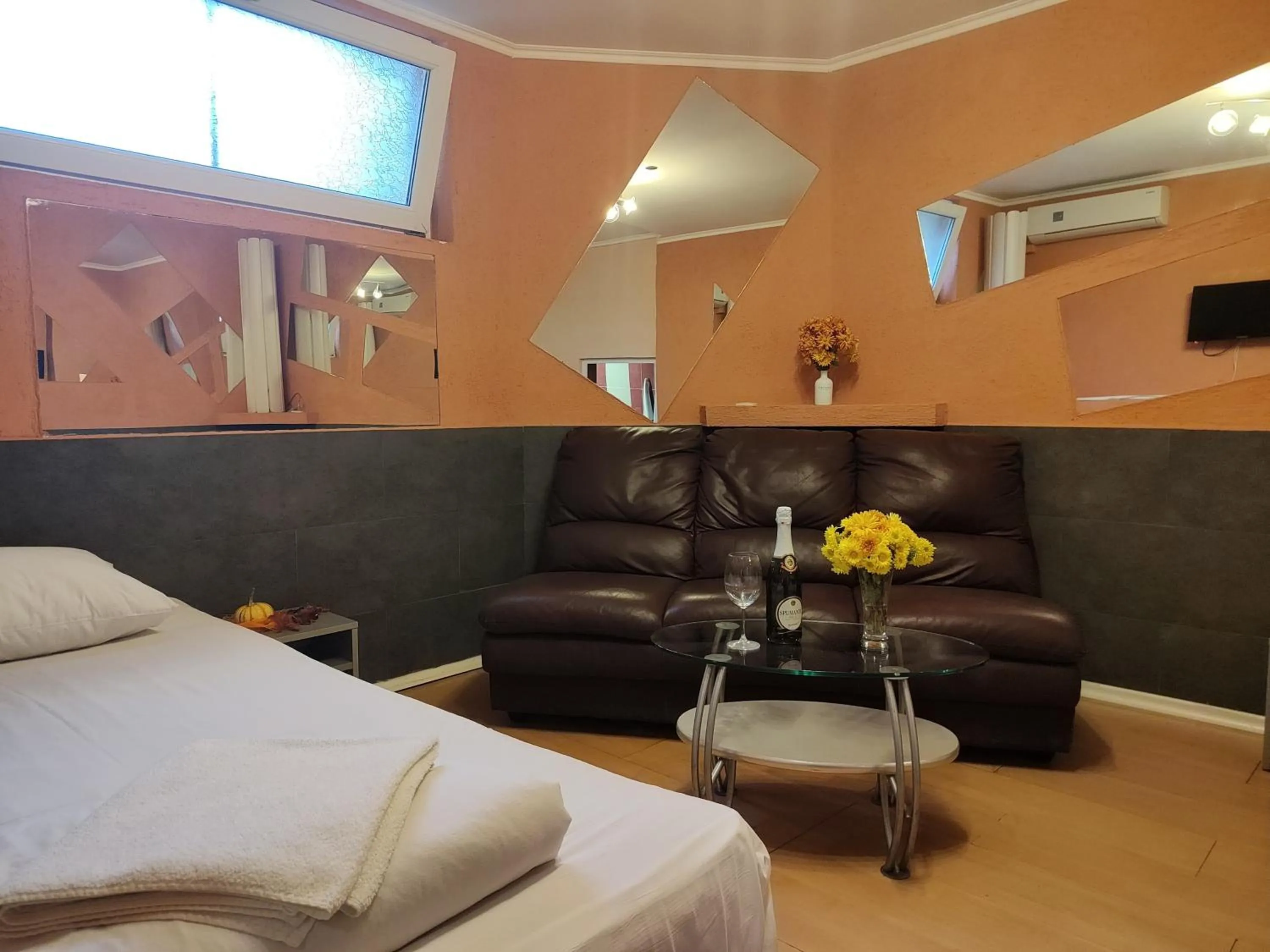 Bed in Paralax Hotel