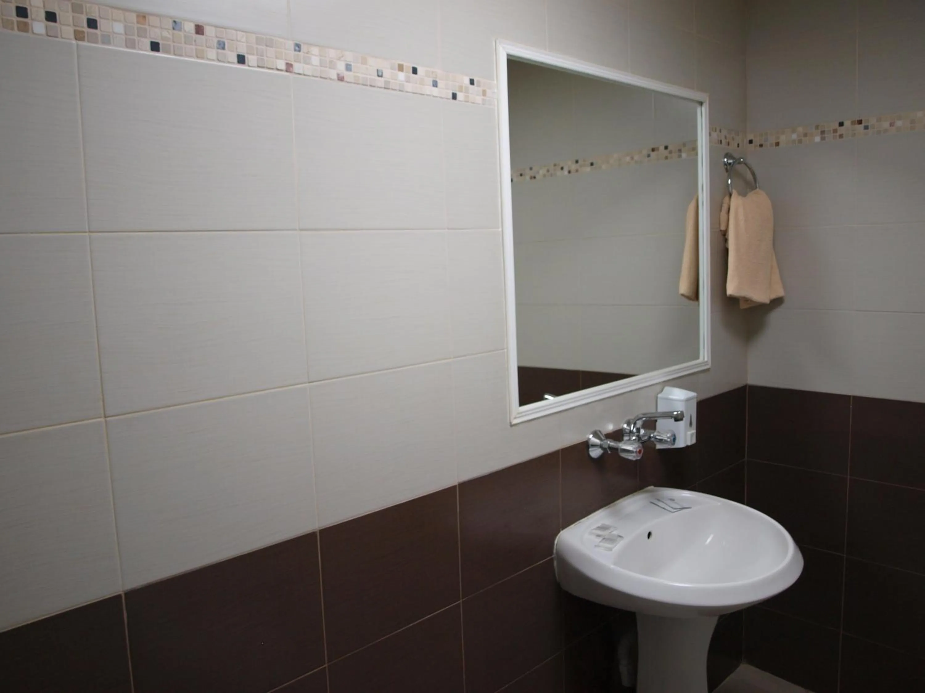 Bathroom in Paralax Hotel