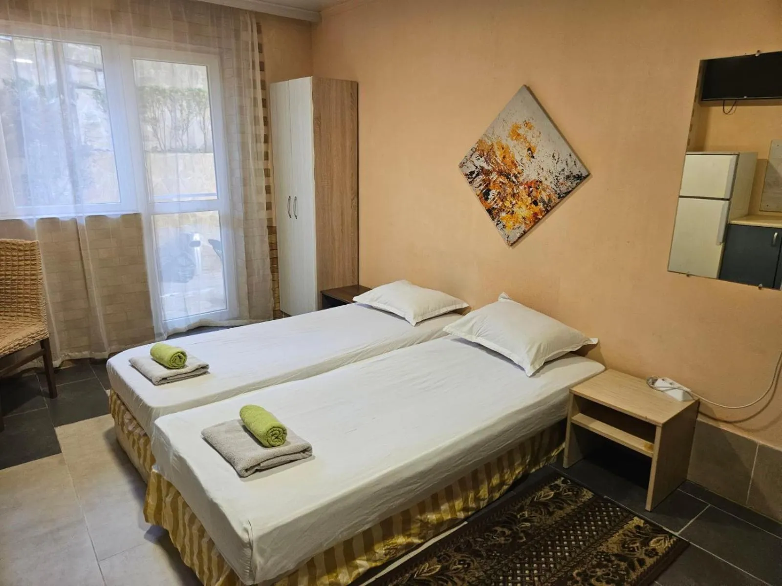 Bedroom, Bed in Paralax Hotel