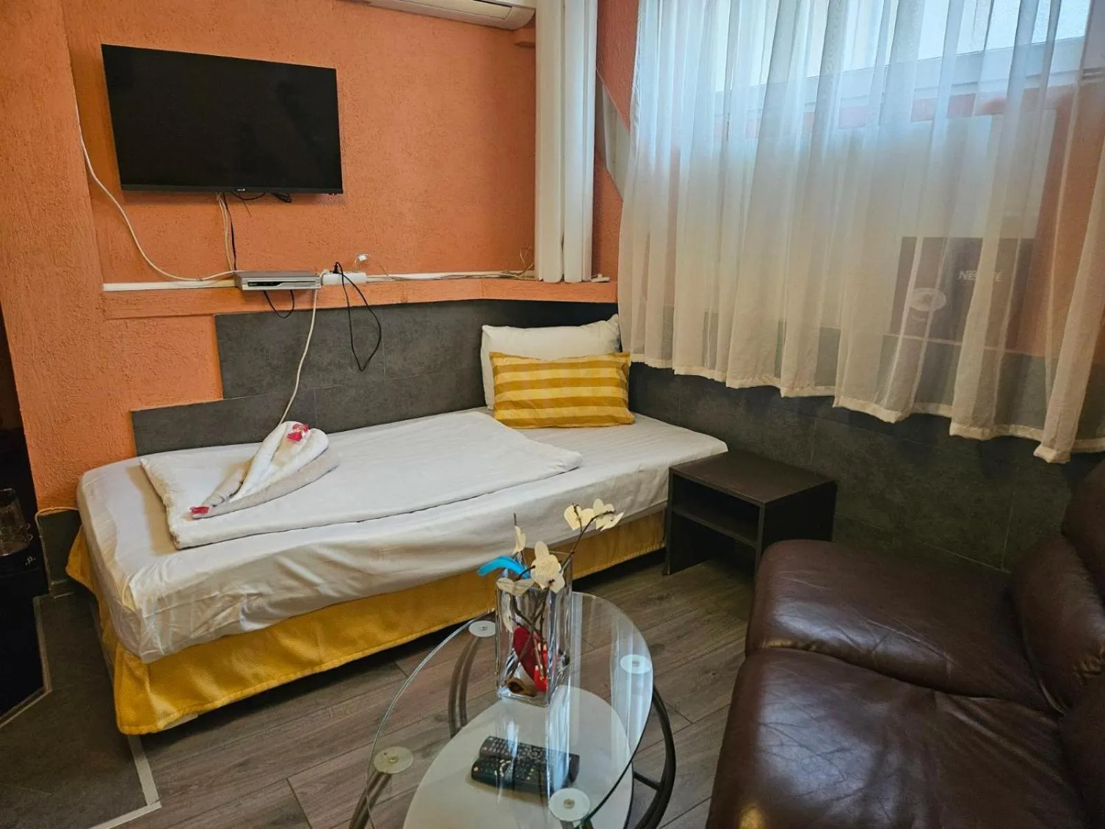 Bed in Paralax Hotel
