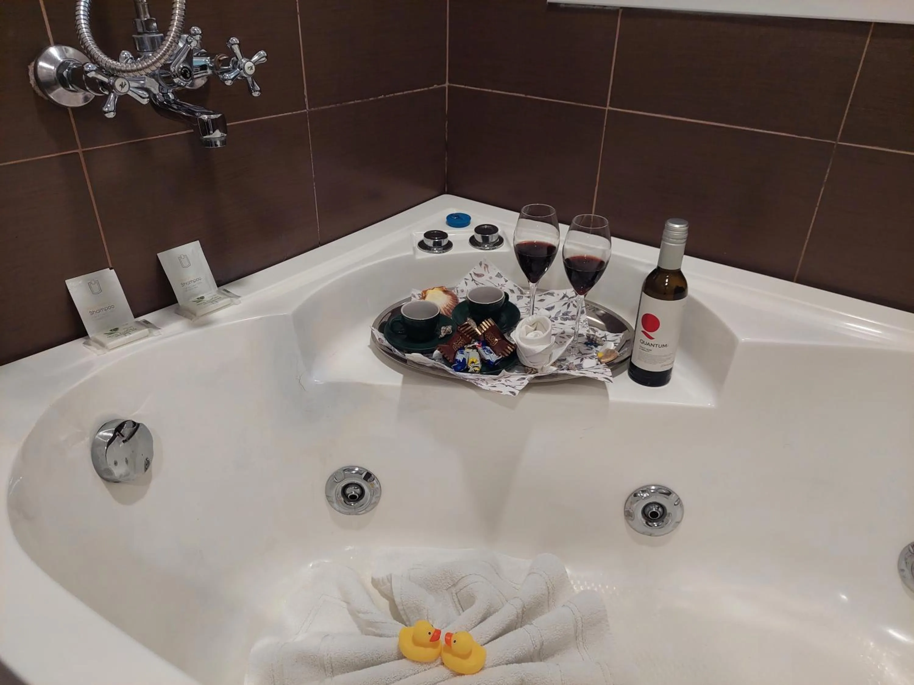 Bathroom in Paralax Hotel