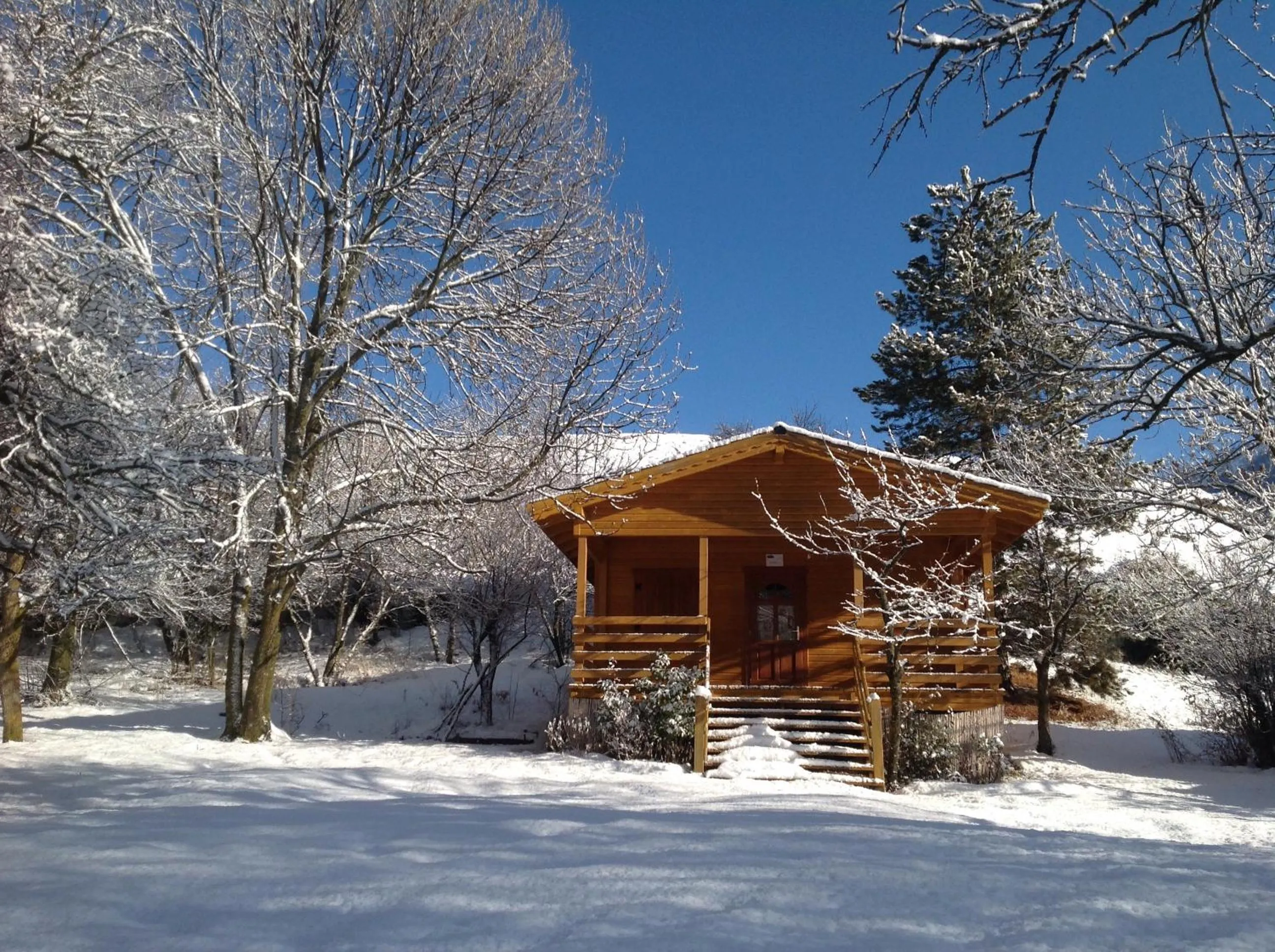 Facade/entrance in Camping, Hôtel De Plein Air Les Cariamas