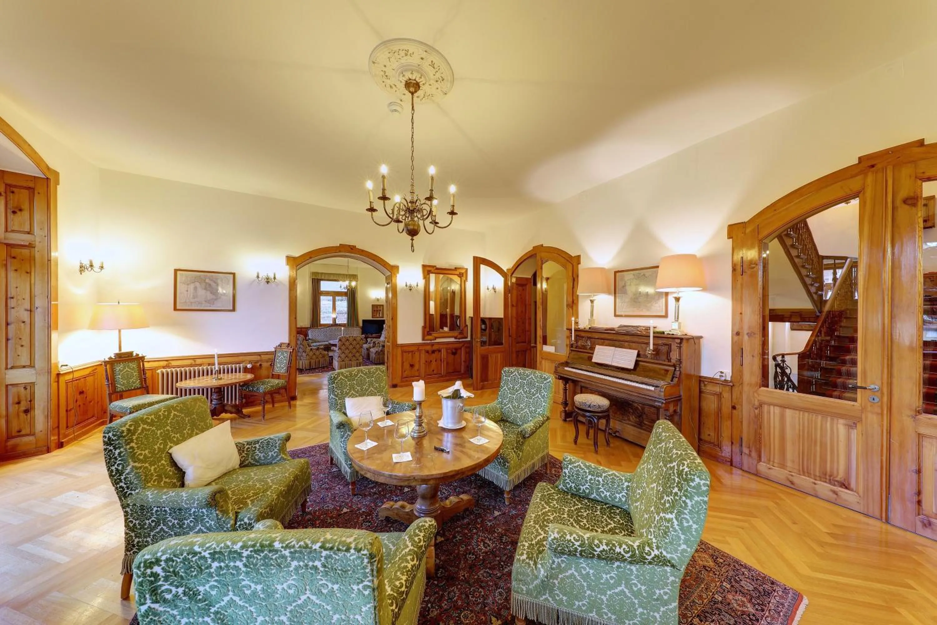 Communal lounge/ TV room in Hotel Schweizerhof Sta Maria