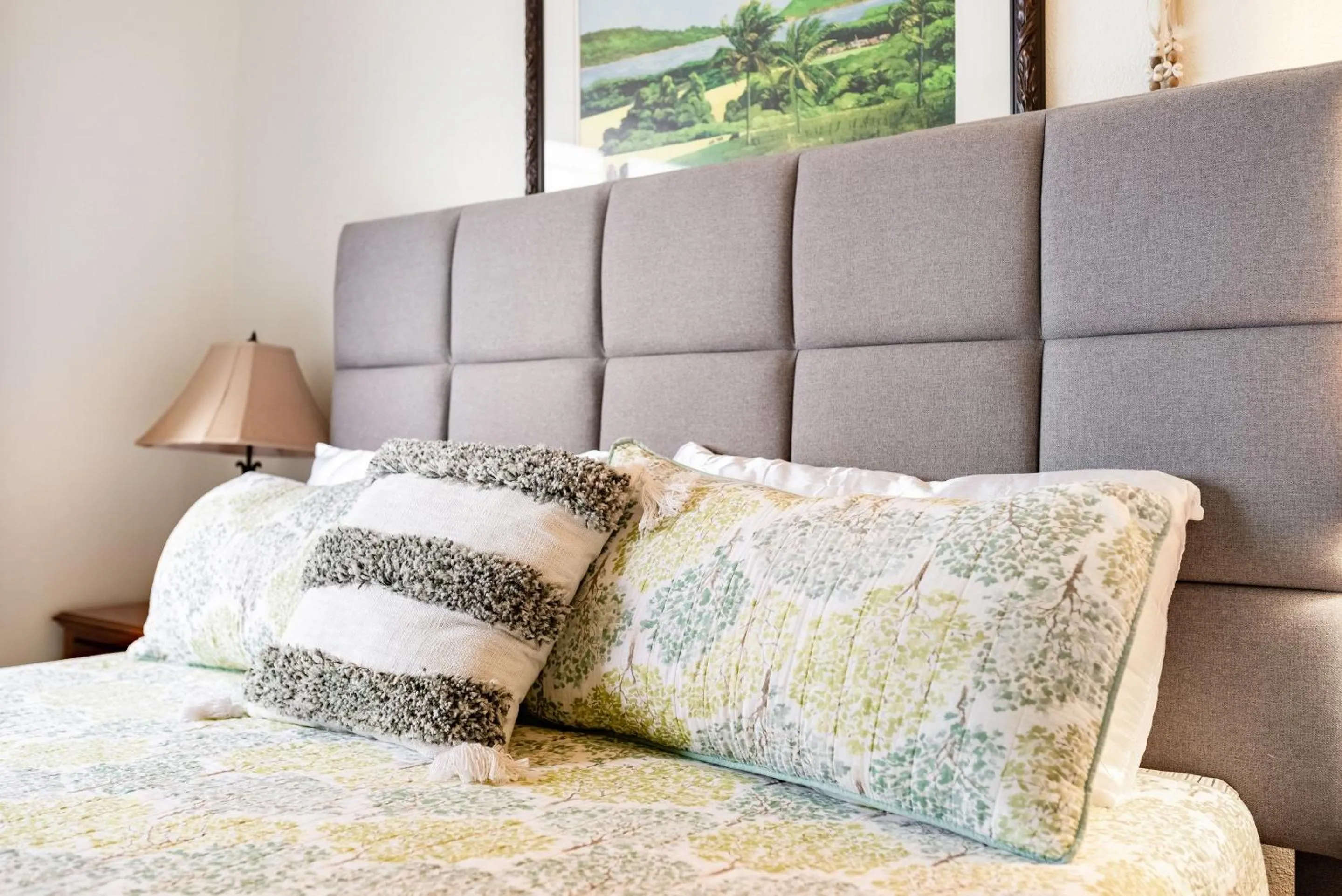 Bed in South Kihei Luxury Condos