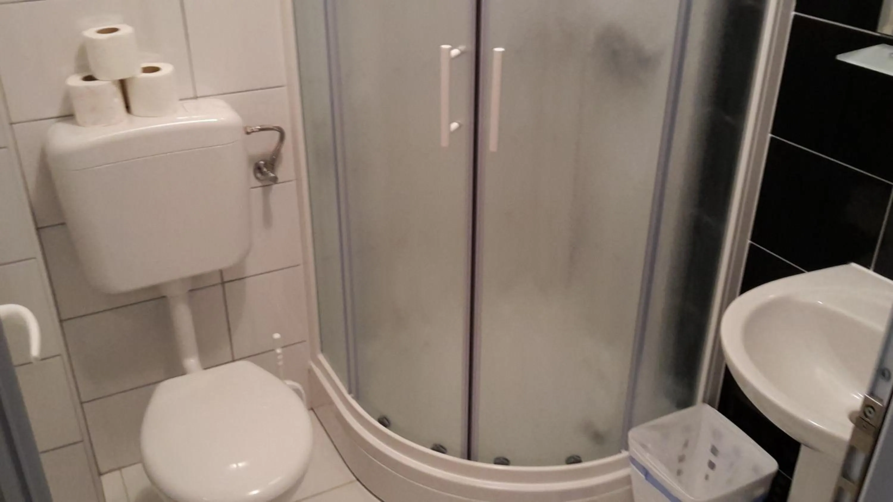 Bathroom in Hotel Bajro Medjugorje