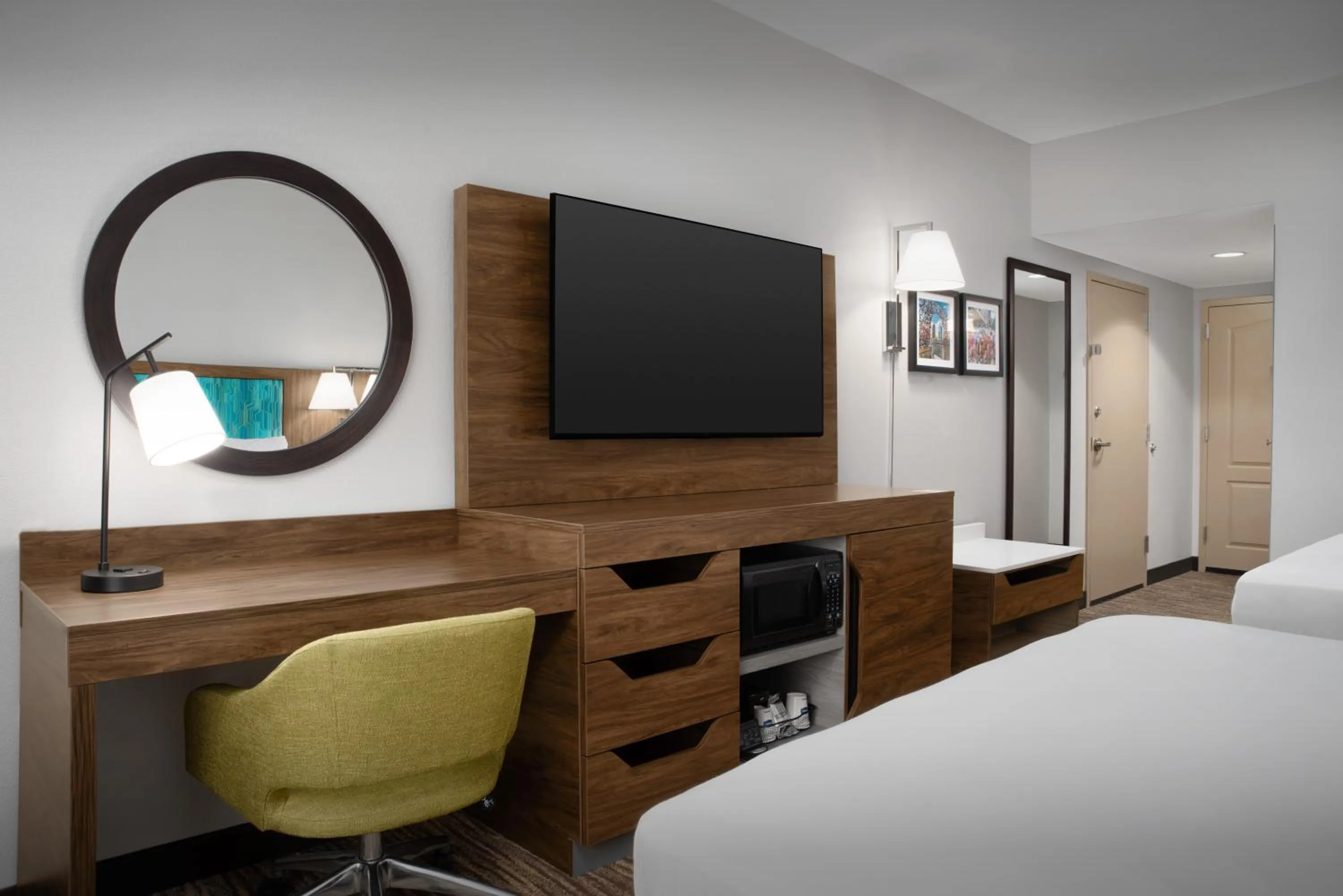 Bedroom, Bed in Hampton Inn & Suites-Knoxville/North I-75