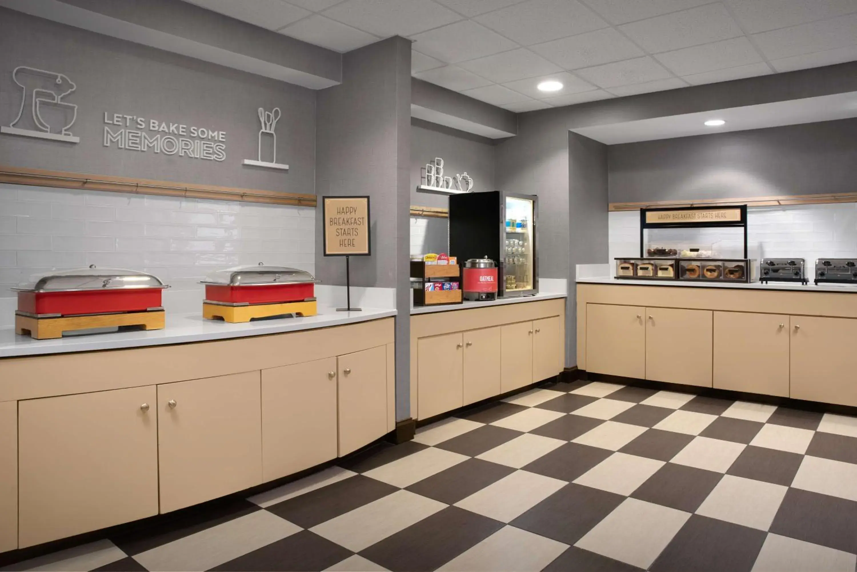 Breakfast in Hampton Inn & Suites-Knoxville/North I-75 Breakfast in Hampton Inn & Suites-Knoxville/North I-75