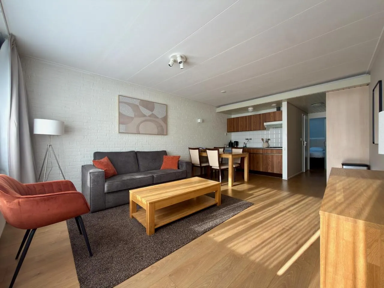 Kitchen or kitchenette in Hotel Royal