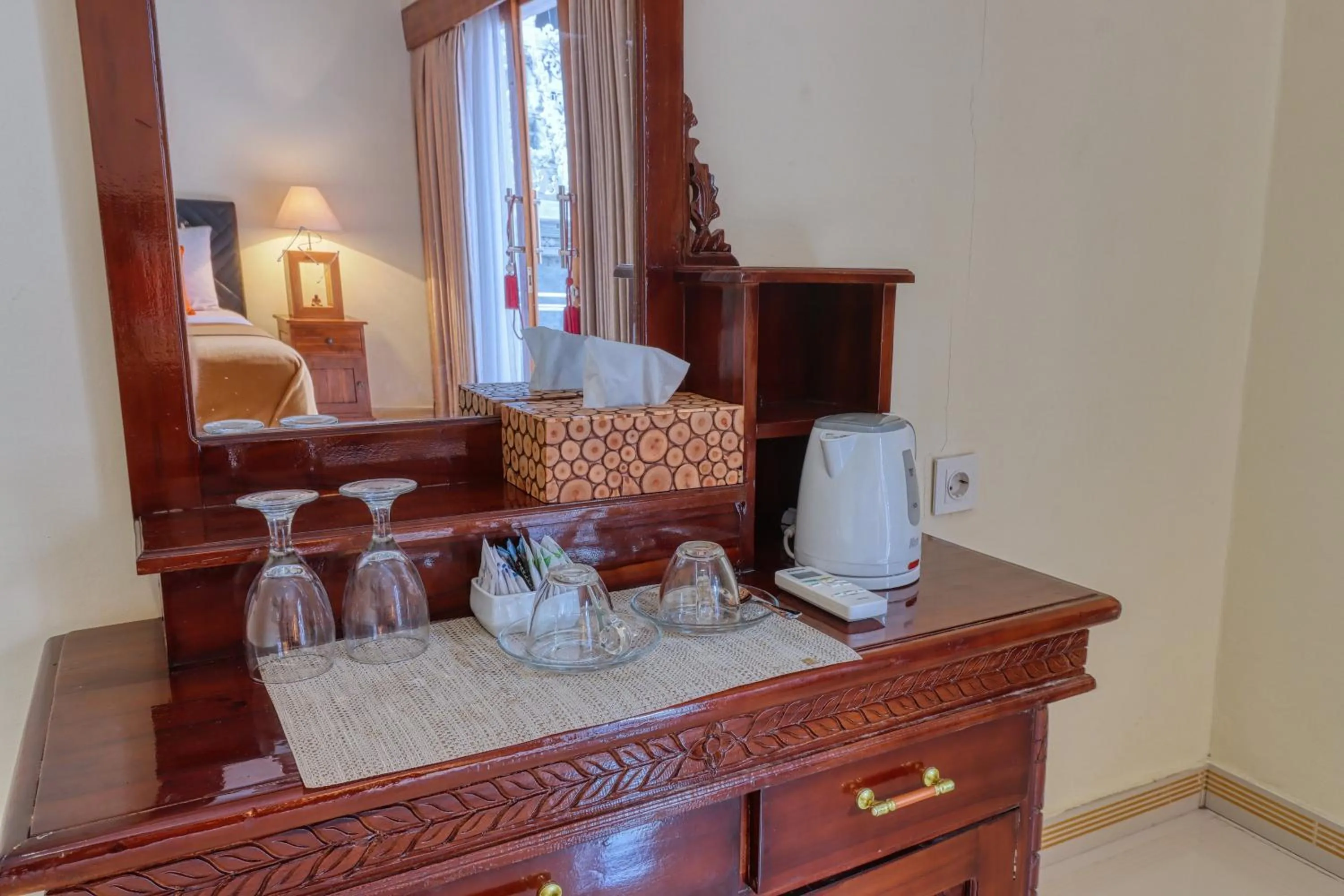 Coffee/tea facilities in Nibugi Guest House