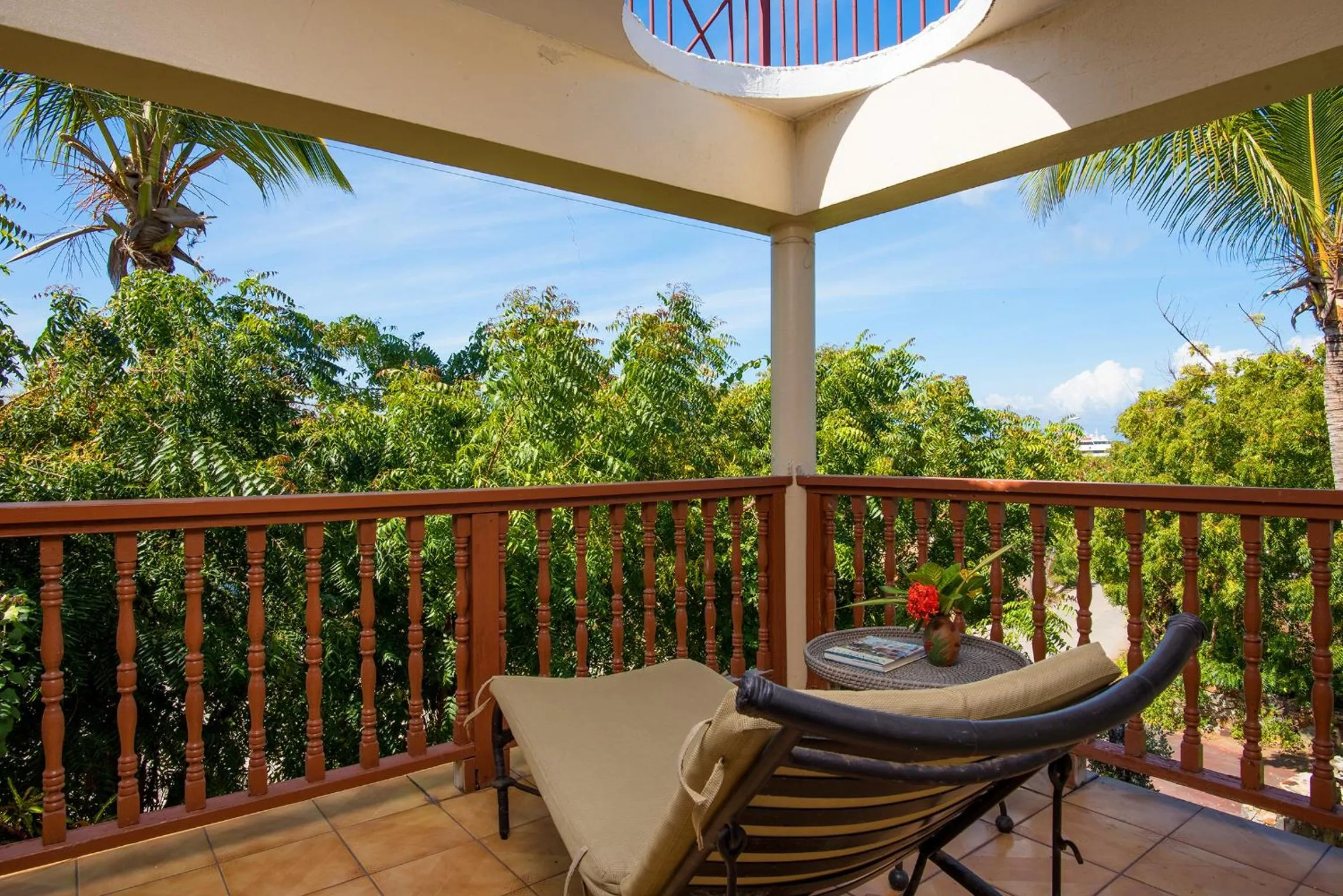 Bayview Vacation Apartments