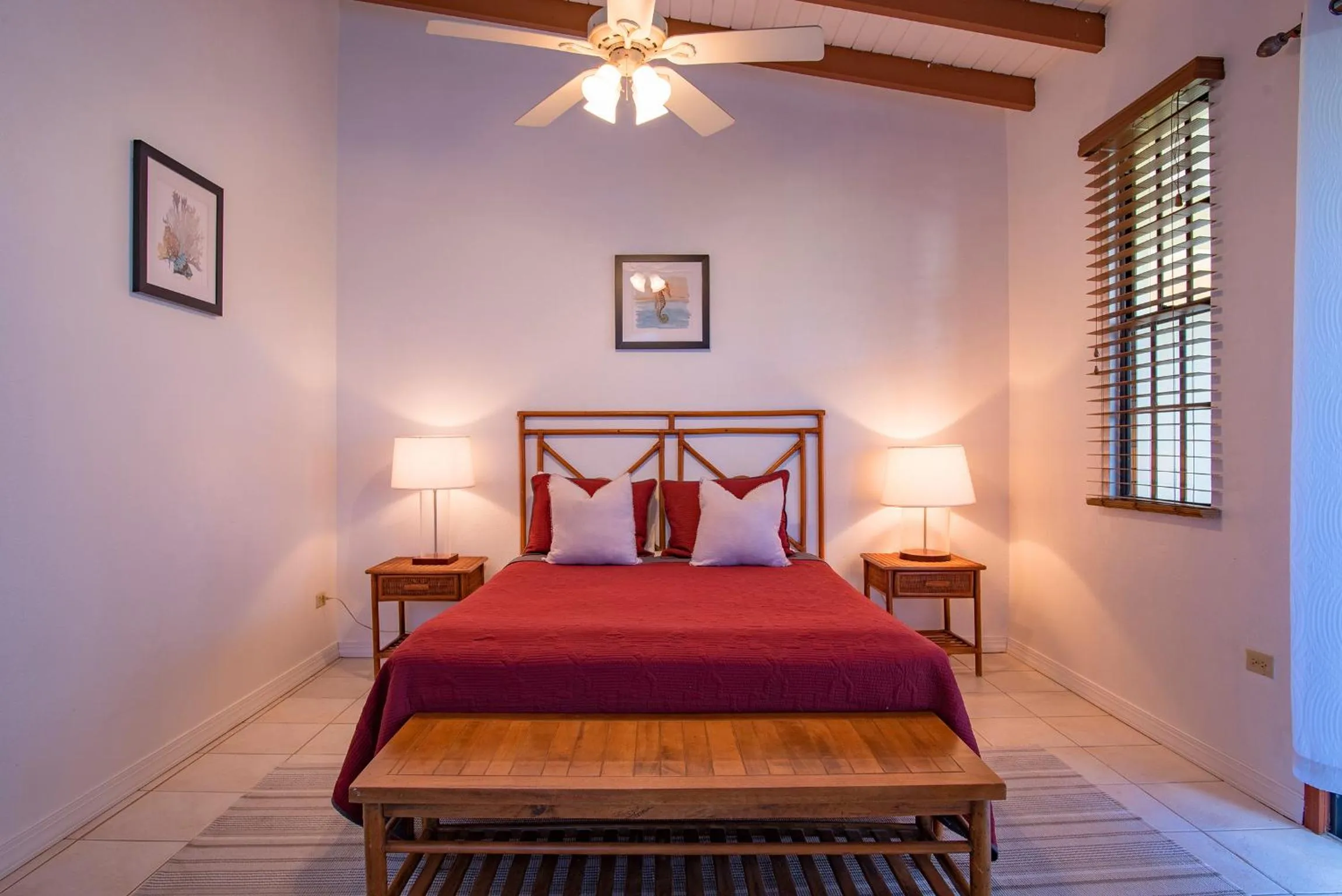 Bed in Bayview Vacation Apartments