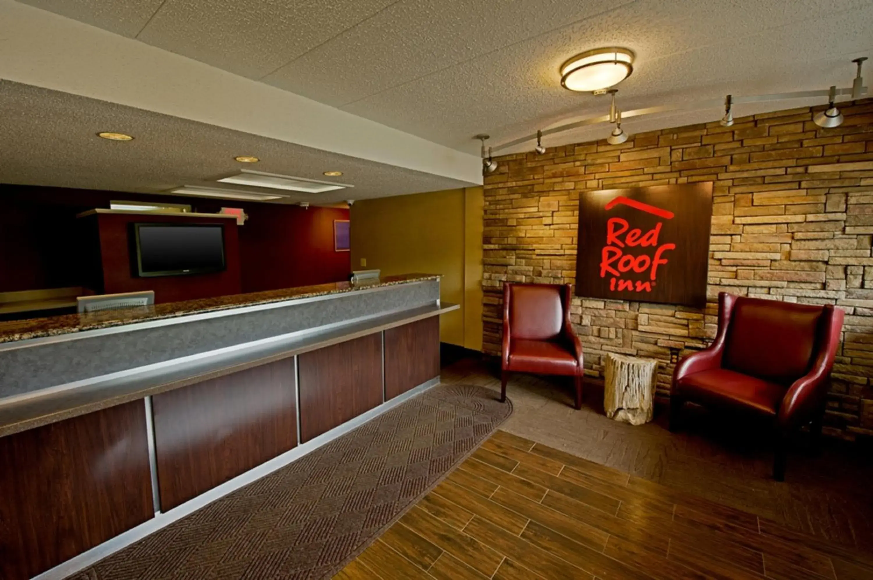 Lobby or reception in Red Roof Inn Pittsburgh North Cranberry Township Lobby or reception in Red Roof Inn Pittsburgh North Cranberry Township