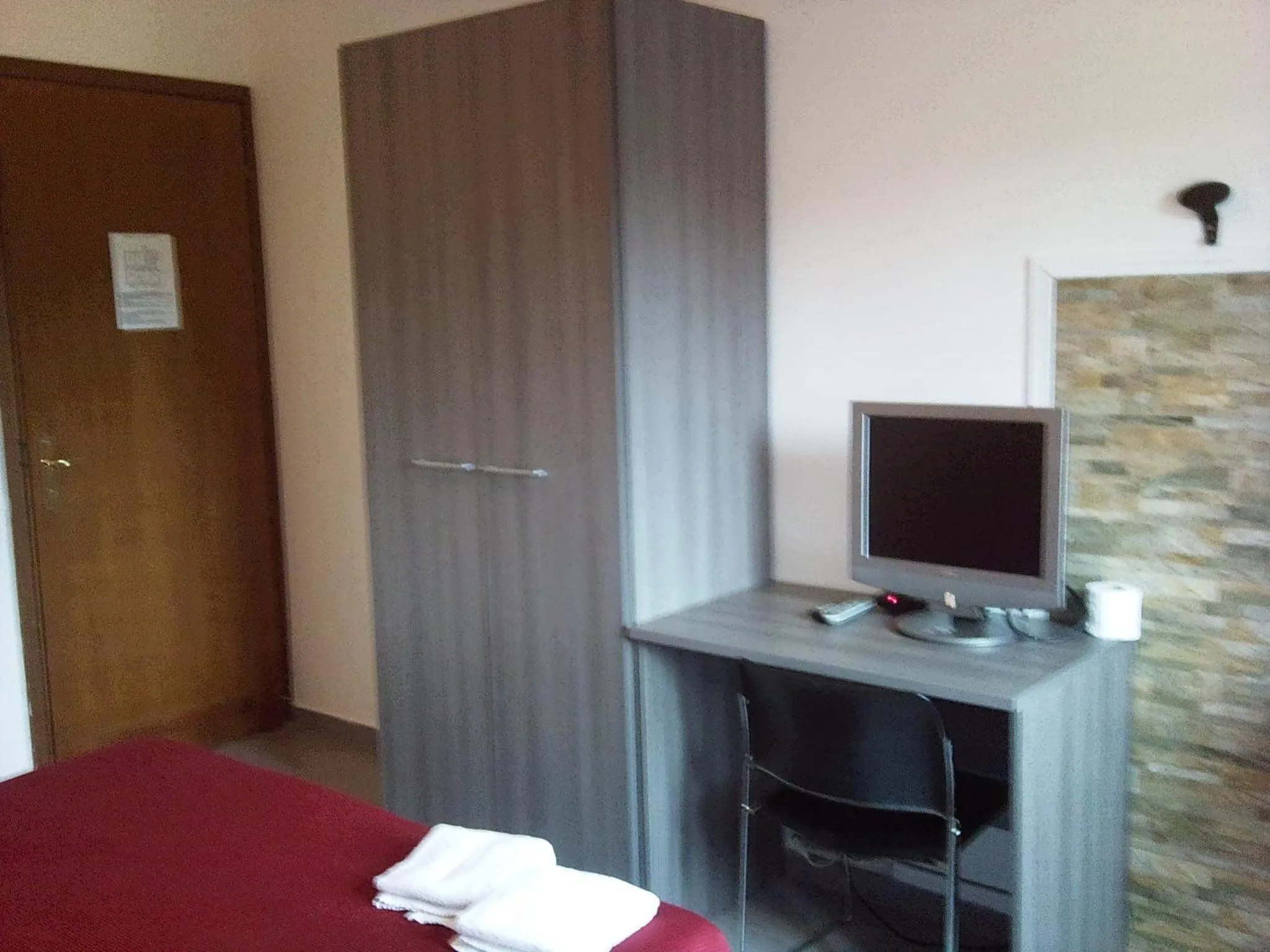 TV and multimedia, Bed in Hotel Bristol