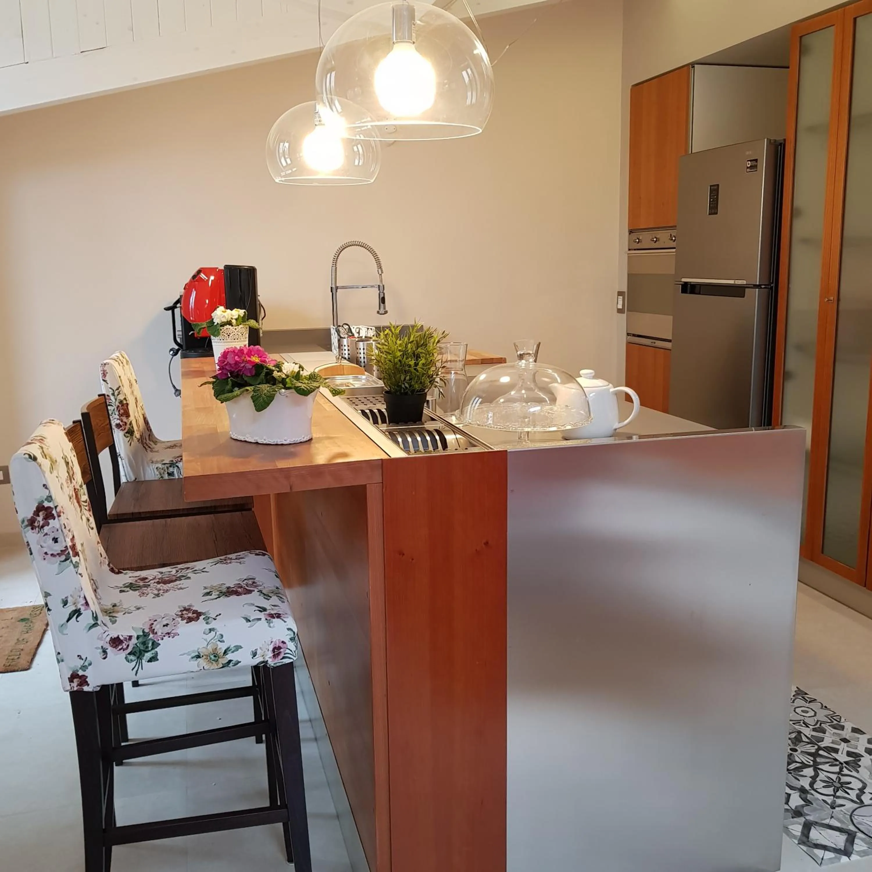 Kitchen or kitchenette in Luxury Panoramic Loft with heated pool near Catania, Taormina, the Sea and Mount Etna by SicilianRelaxingHomes