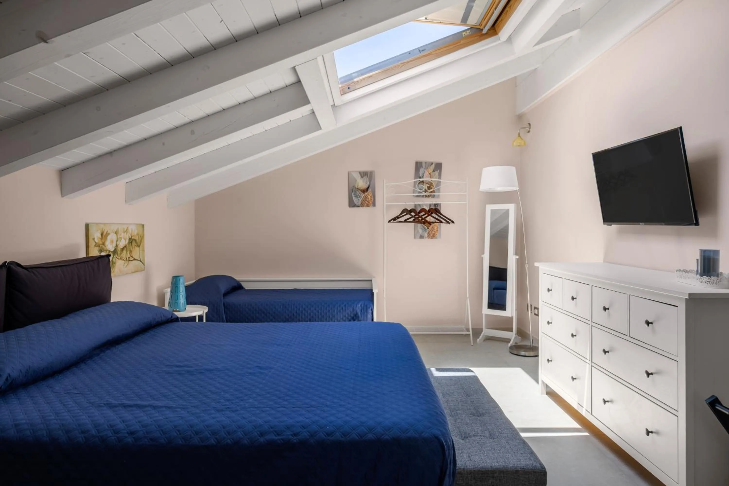 Bed in Luxury Panoramic Loft with heated pool near Catania, Taormina, the Sea and Mount Etna by SicilianRelaxingHomes