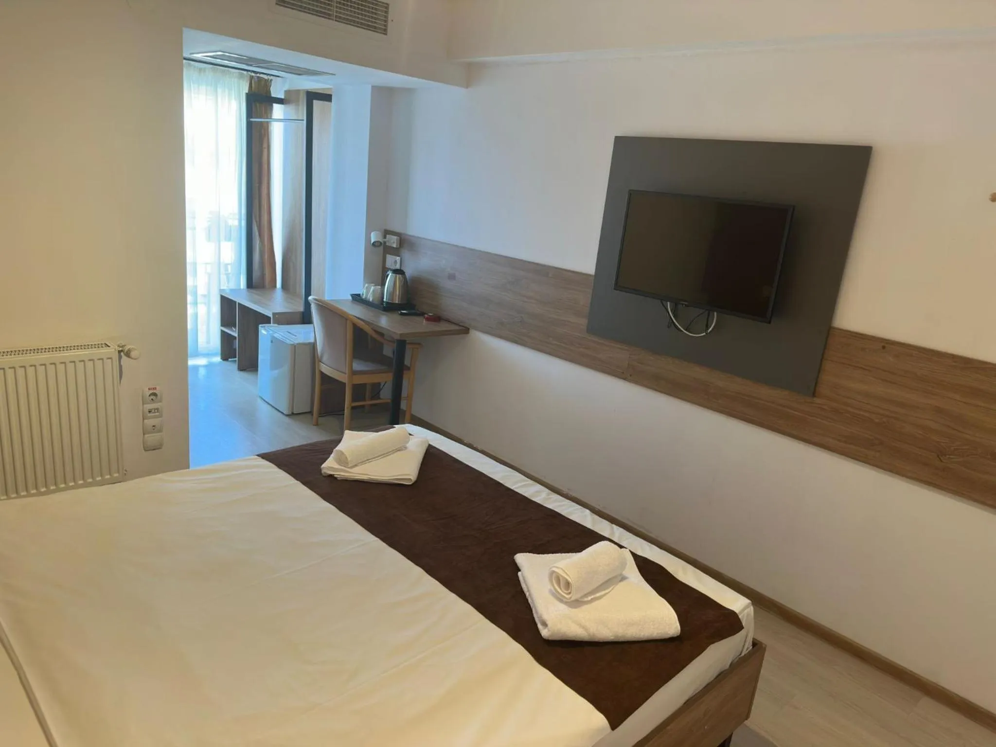 Photo of the whole room, Bed in Hotel Apollo Central