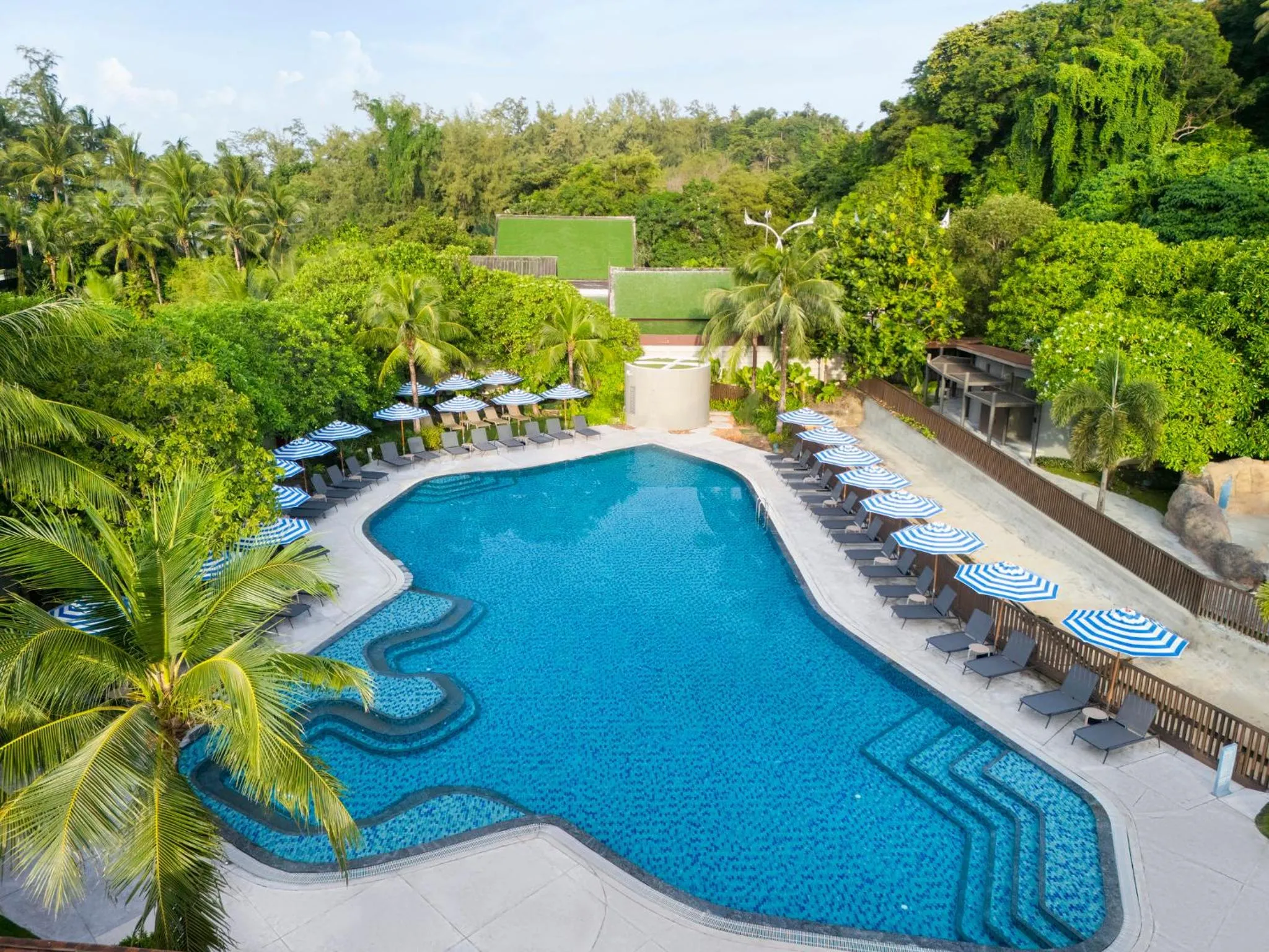 Fitness centre/facilities in OZO Phuket