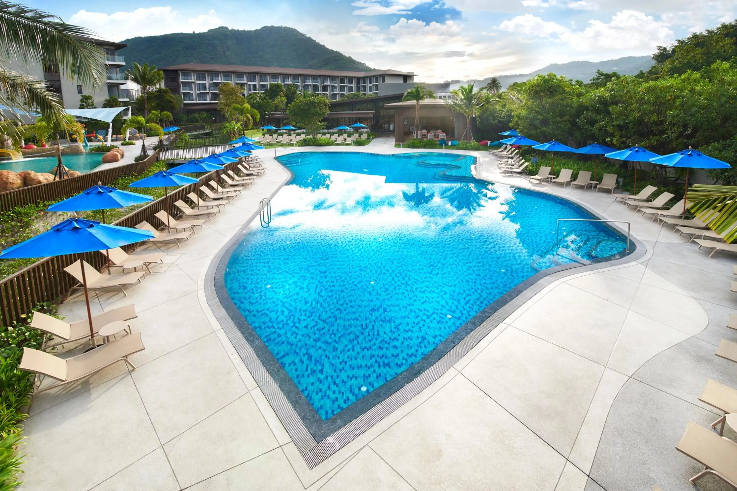 Swimming pool in OZO Phuket