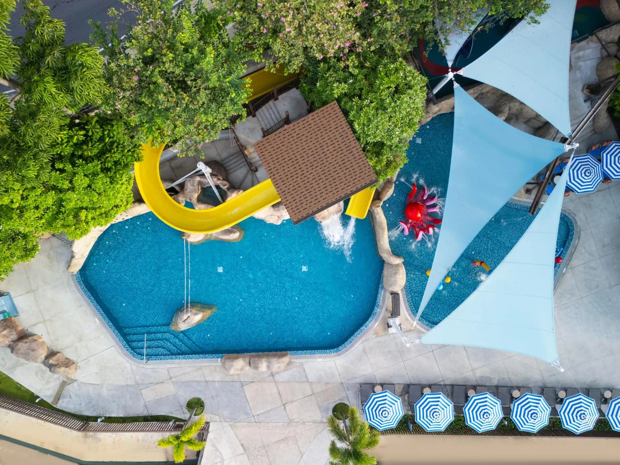 Fitness centre/facilities in OZO Phuket