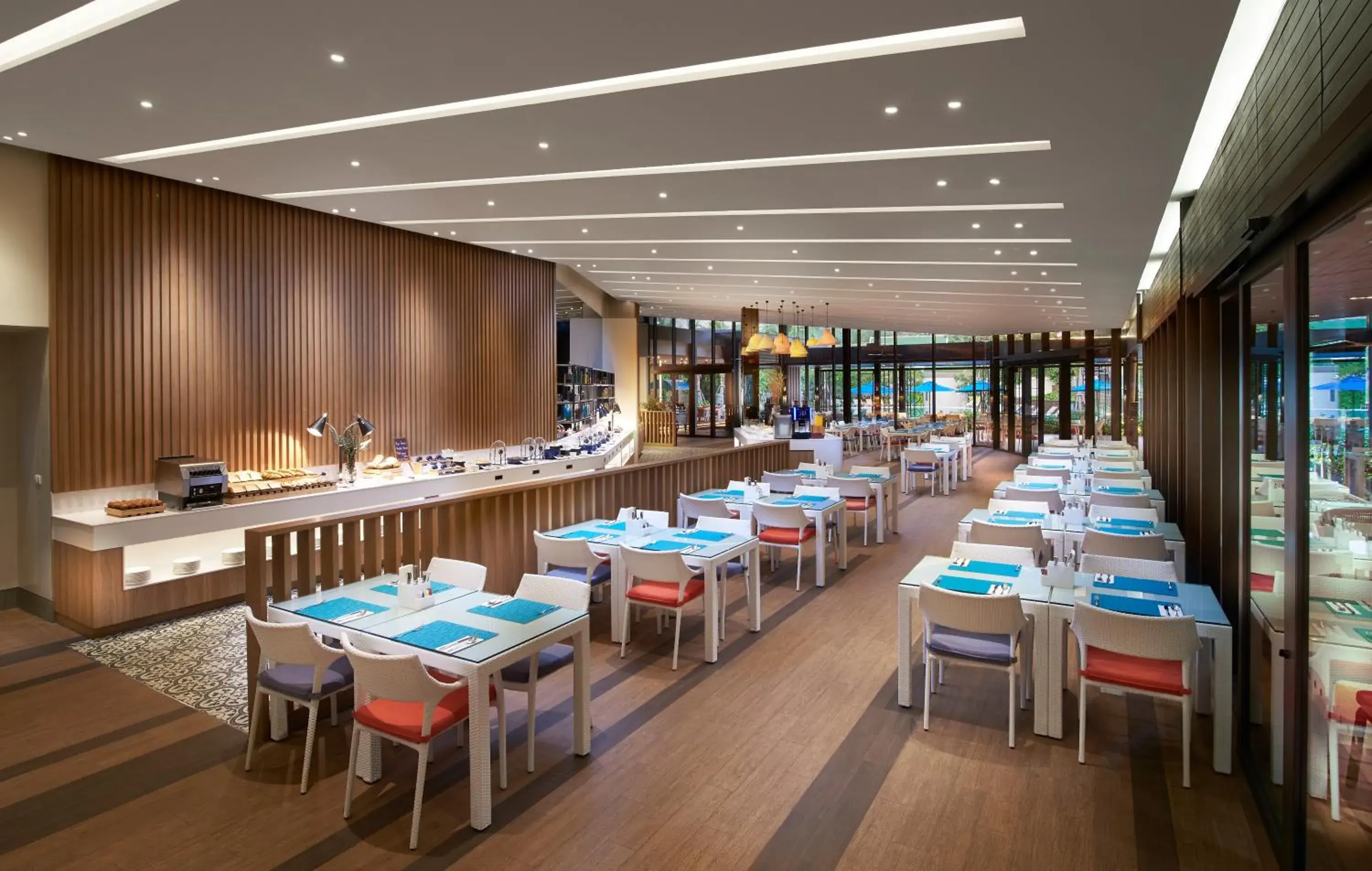 Restaurant/places to eat in OZO Phuket Restaurant/places to eat in OZO Phuket