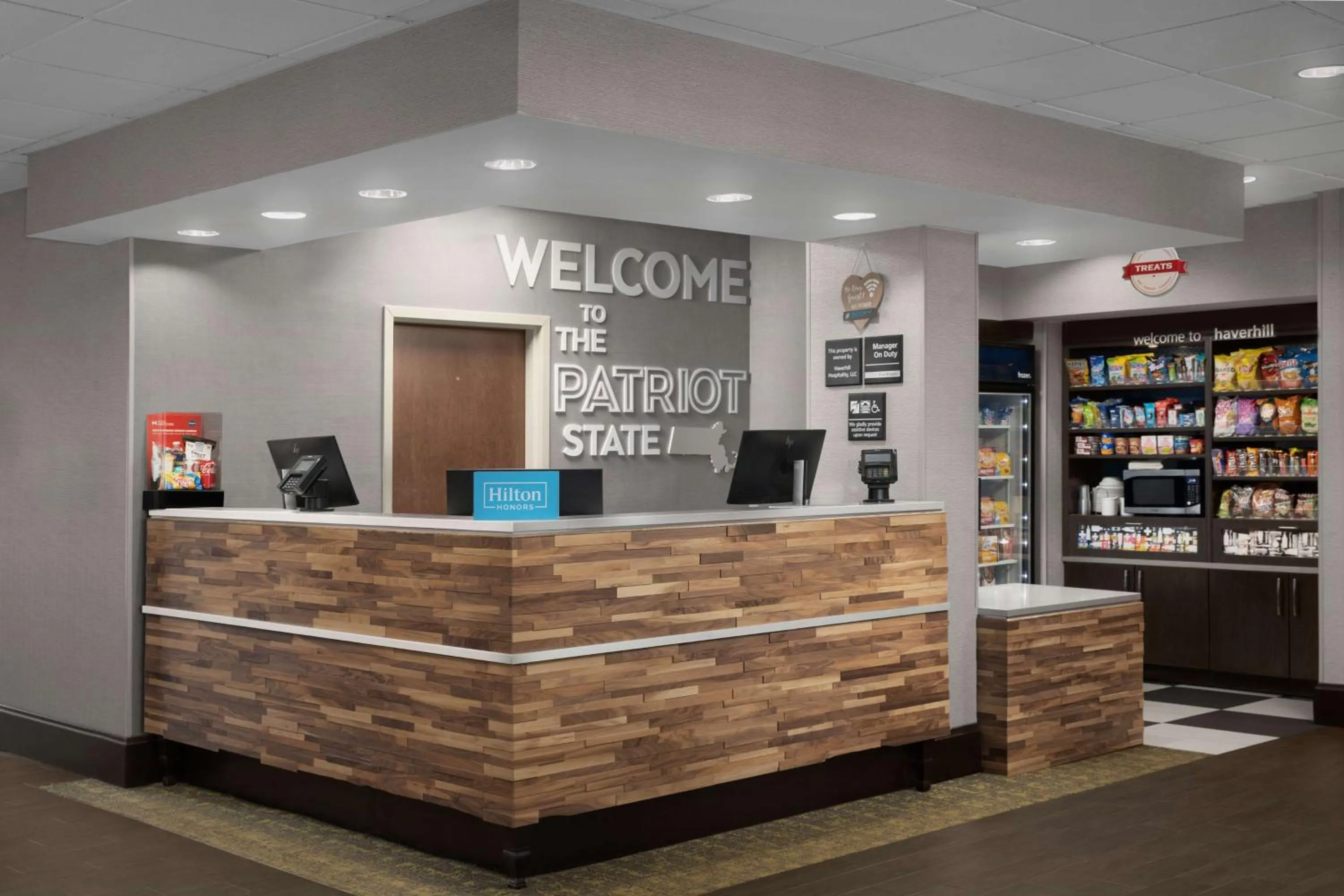 Lobby or reception in Hampton Inn Haverhill