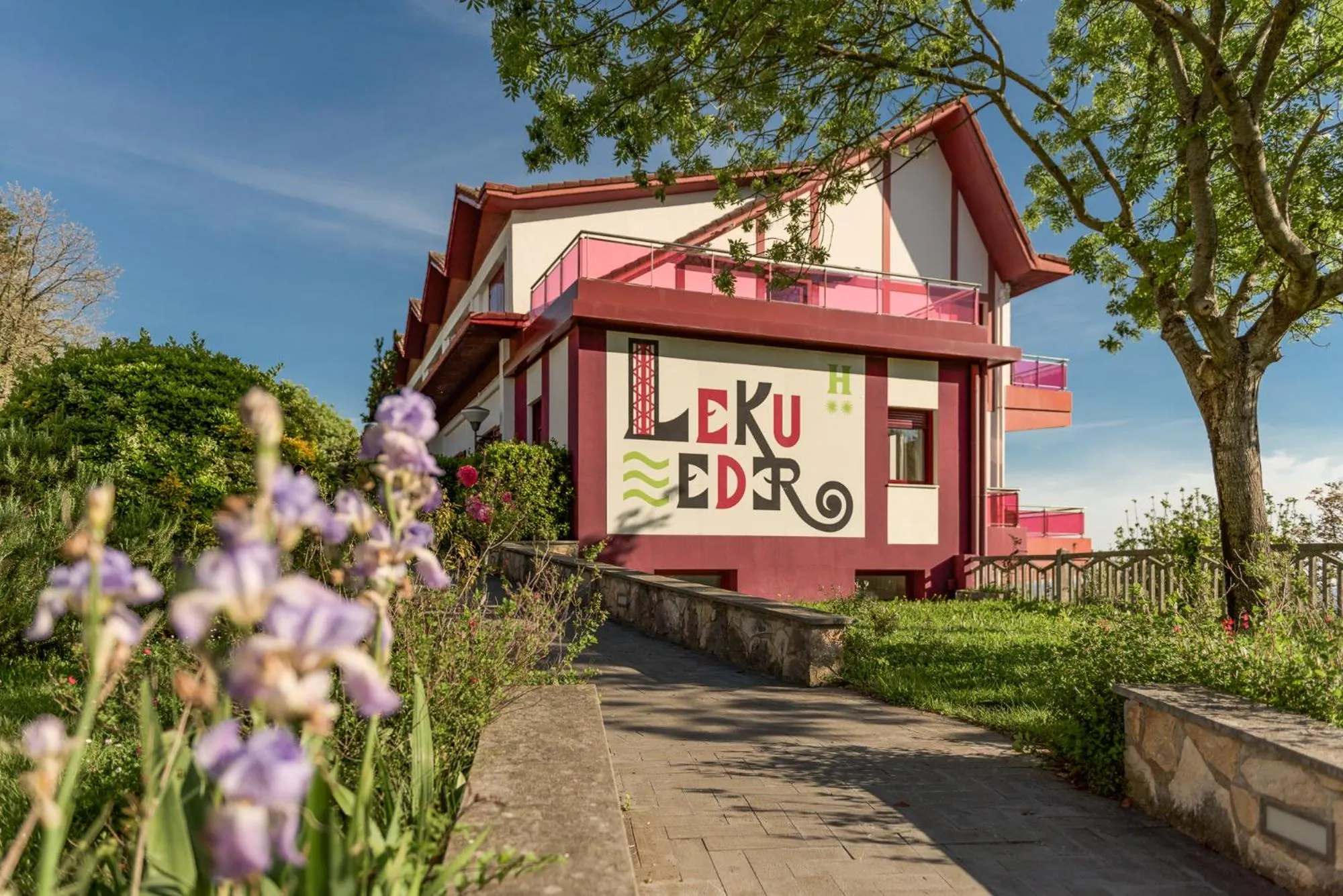 Facade/entrance in Hotel Leku Eder