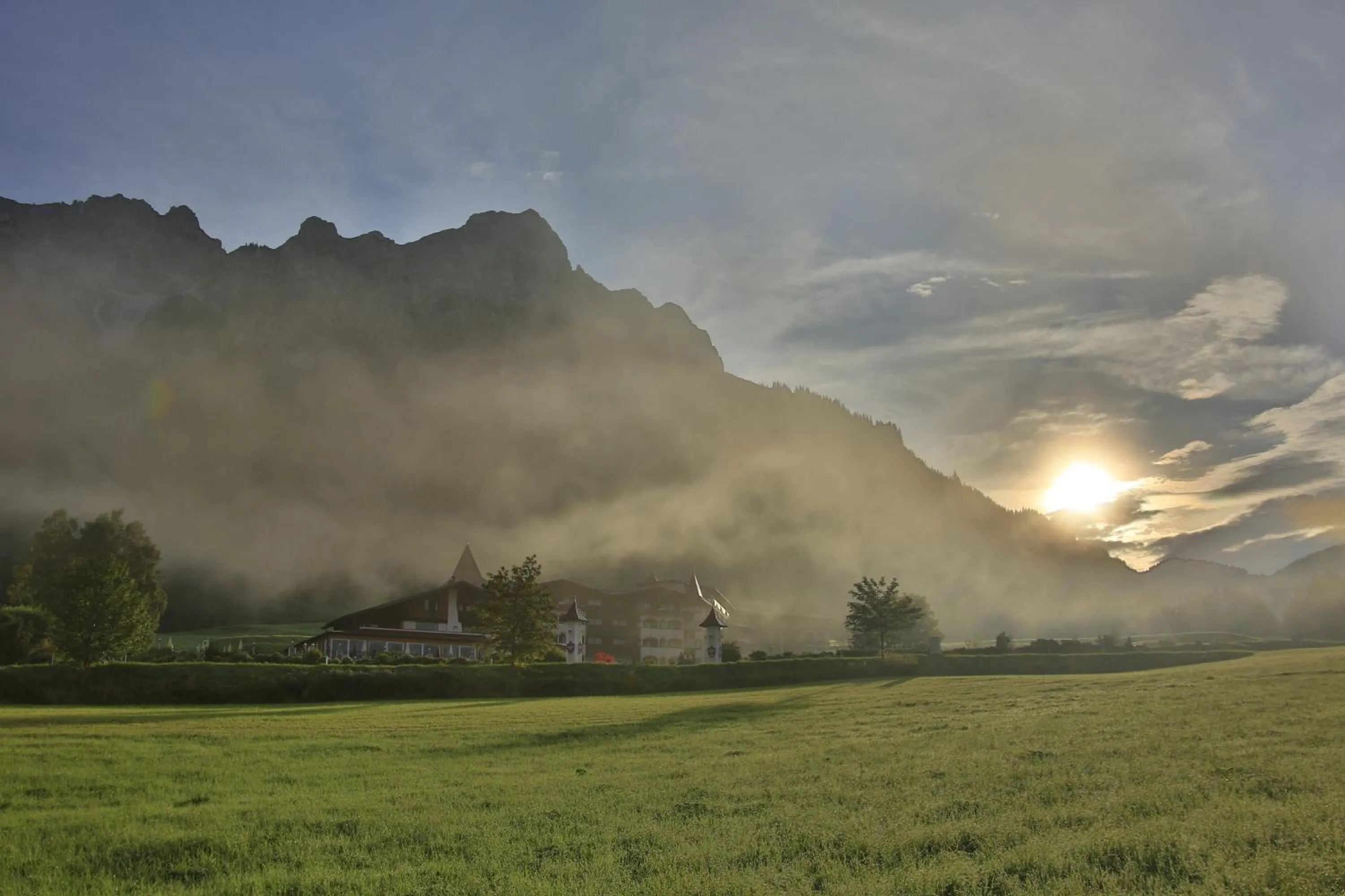 Property building in Romantik Resort & SPA Der Laterndl Hof