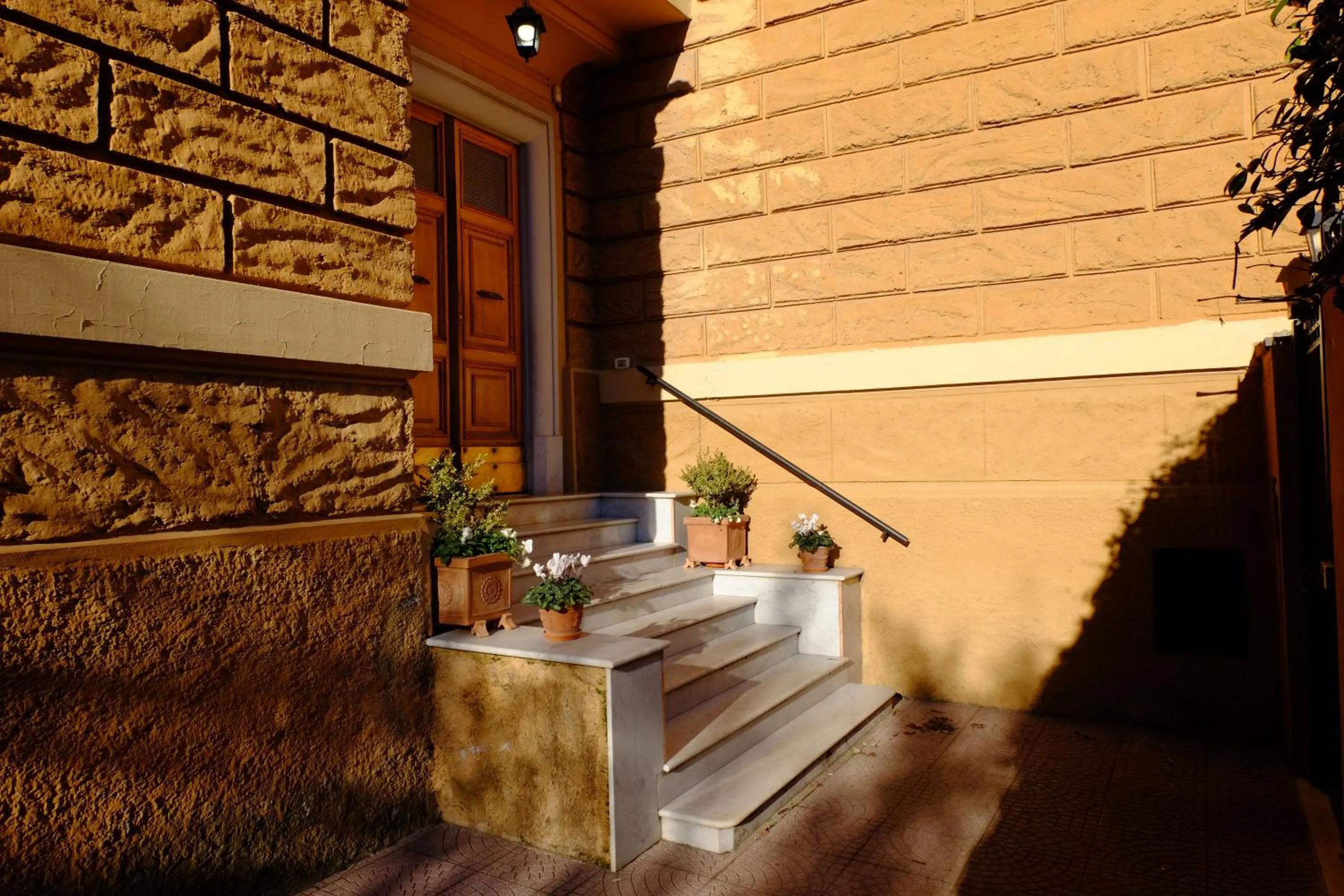 Property building in Villa Ella