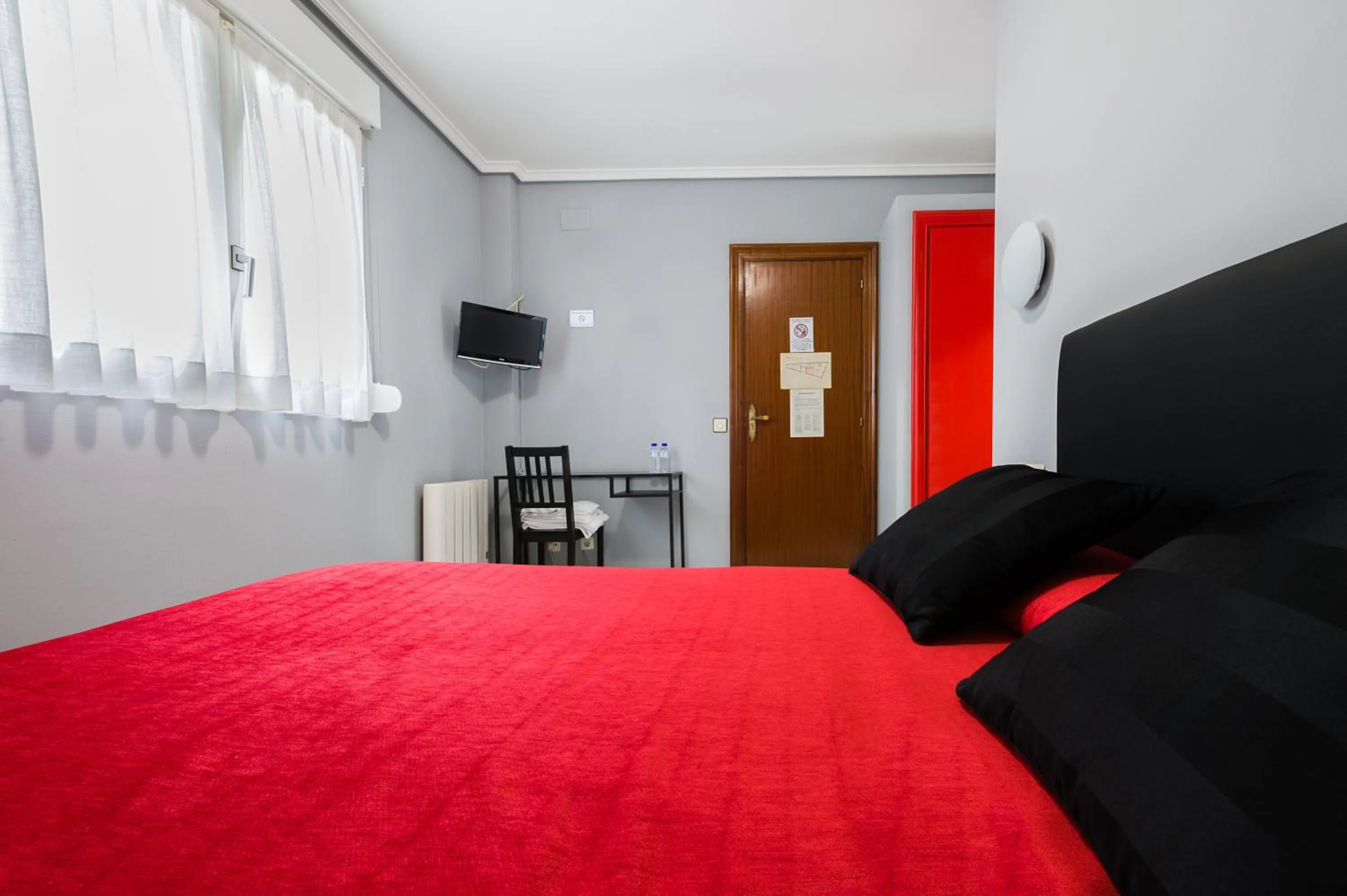 Bedroom, Bed in Pensión La Mar