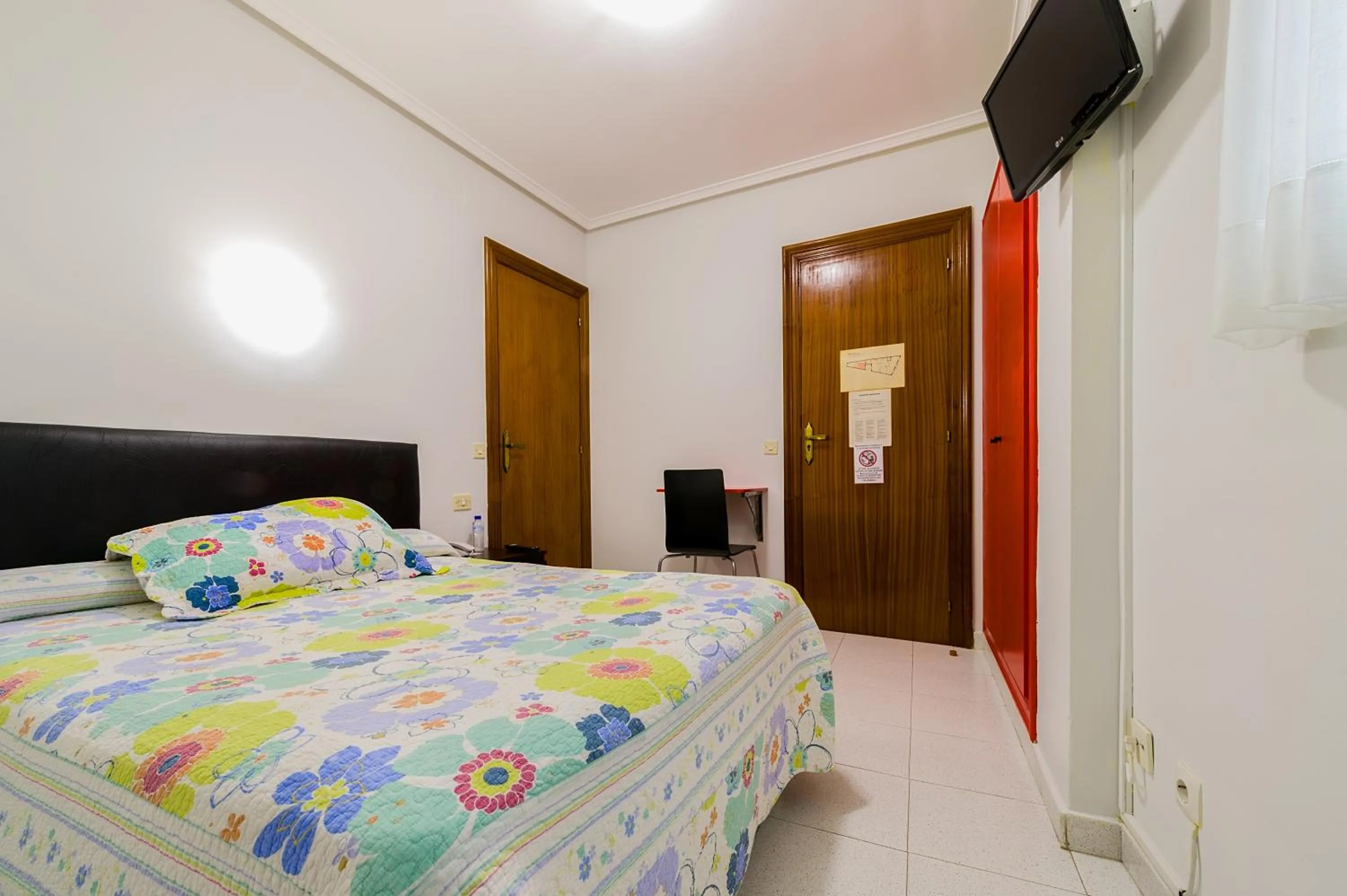 Bedroom, Bed in Pensión La Mar