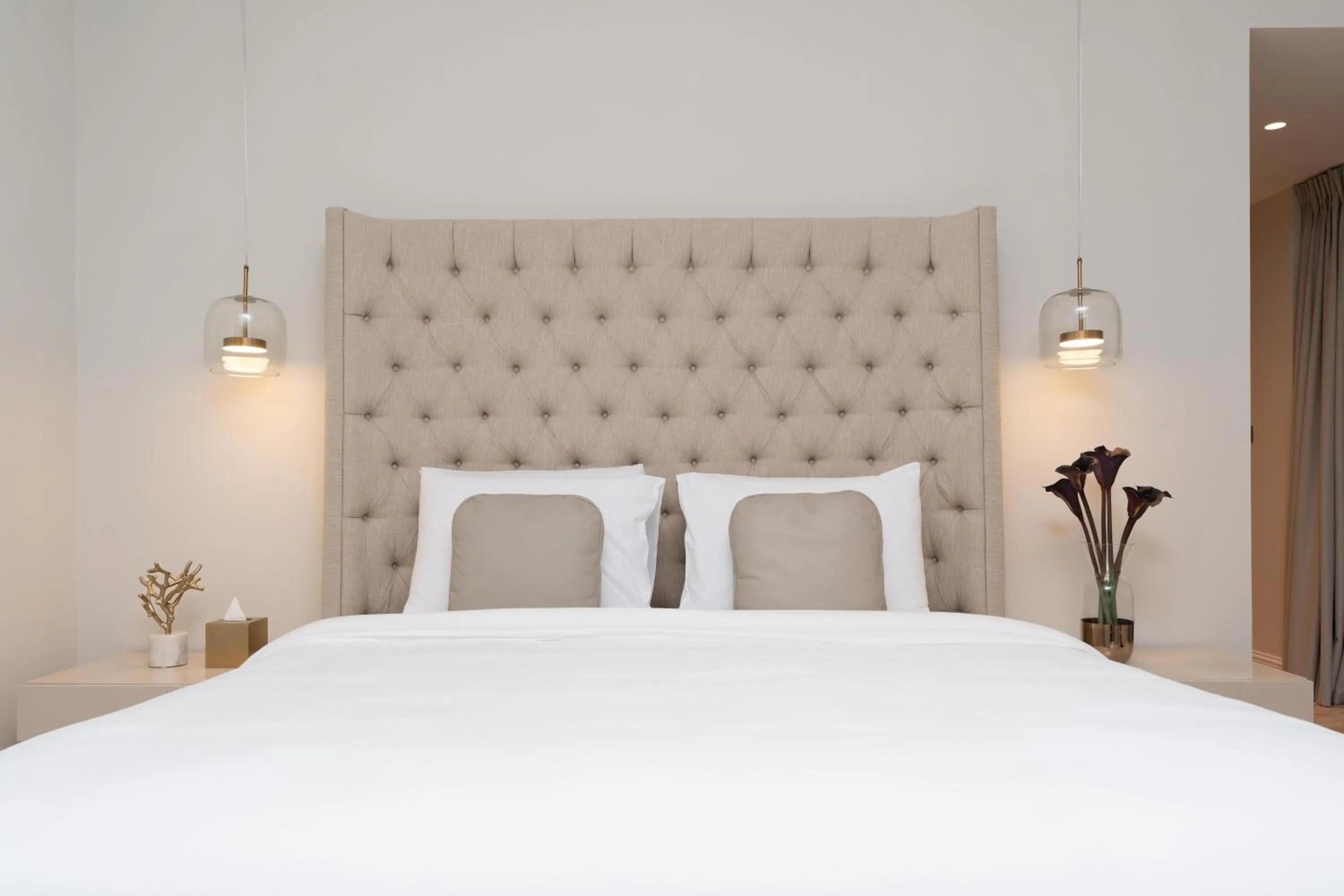 Bed in Westminster Burj Residences