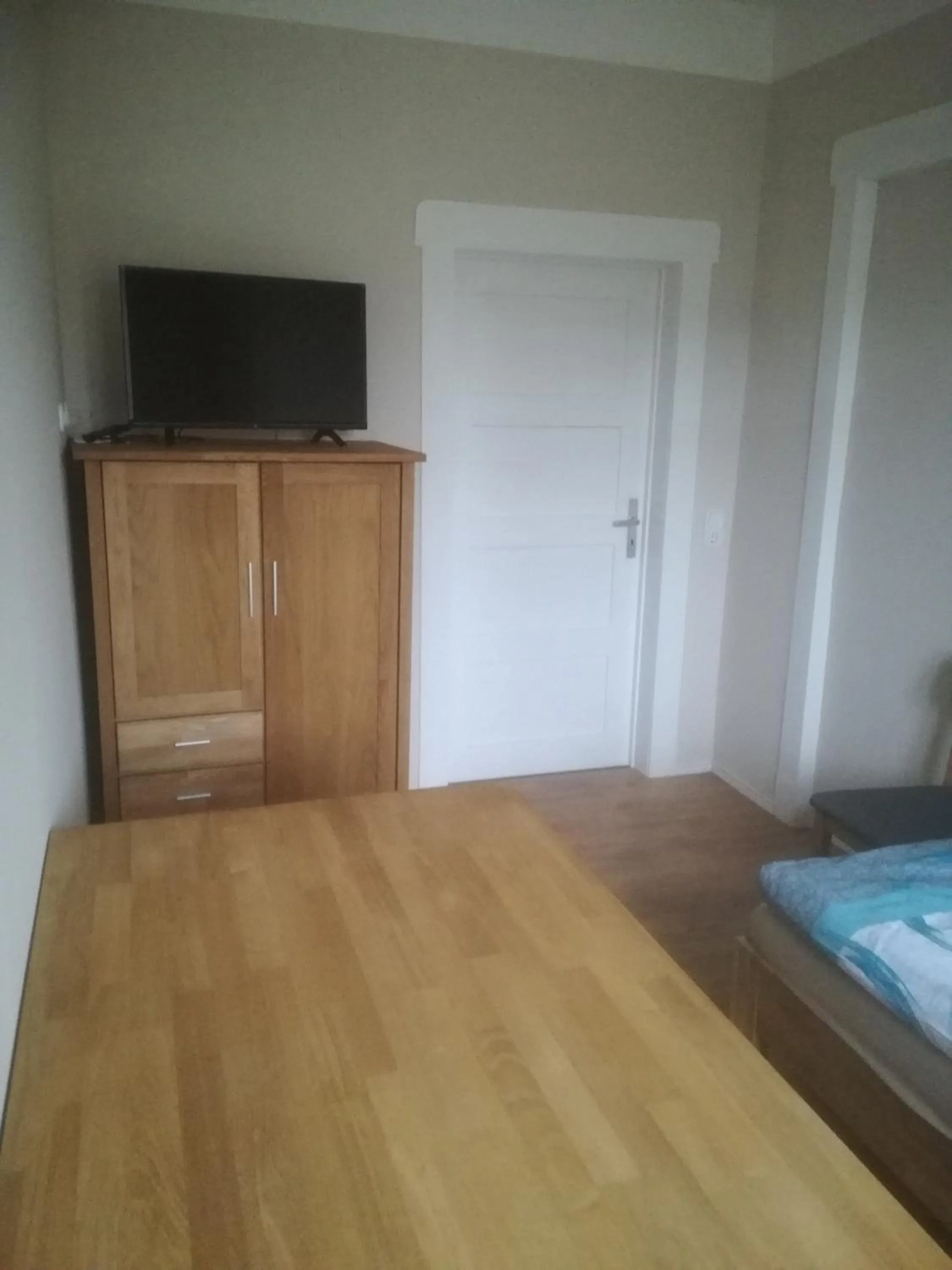 Photo of the whole room, Bed in Auestraße 94A