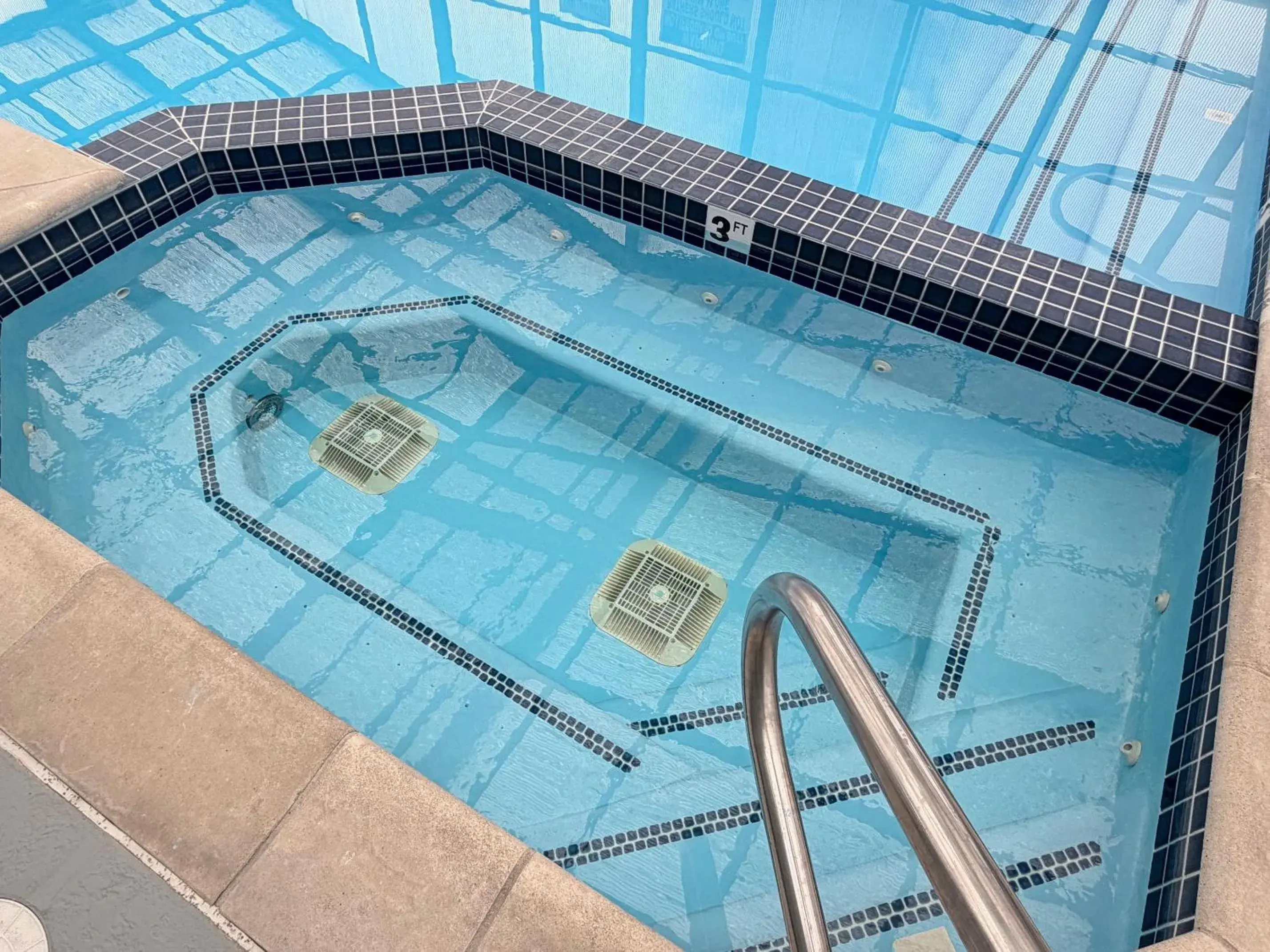 Swimming pool in Super 8 by Wyndham Logan Swimming pool in Super 8 by Wyndham Logan