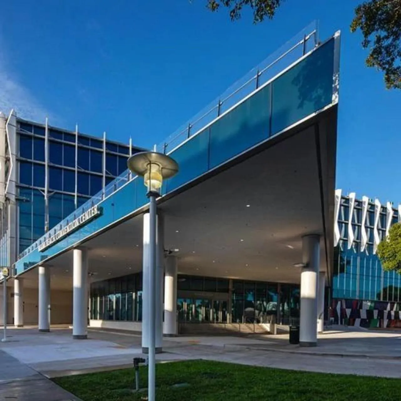 Nearby landmark in Pestana South Beach Hotel