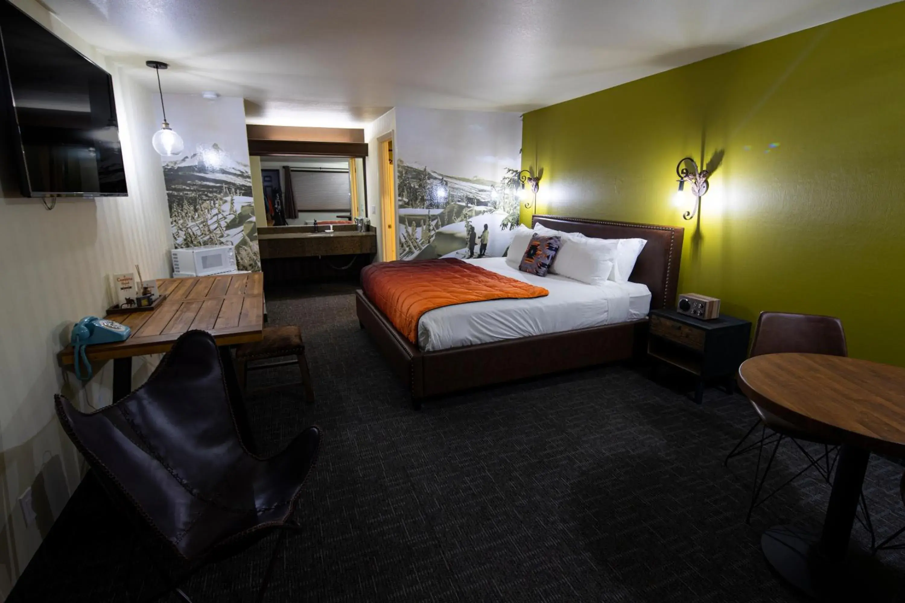 Bedroom, Bed in Campfire Hotel Bedroom, Bed in Campfire Hotel