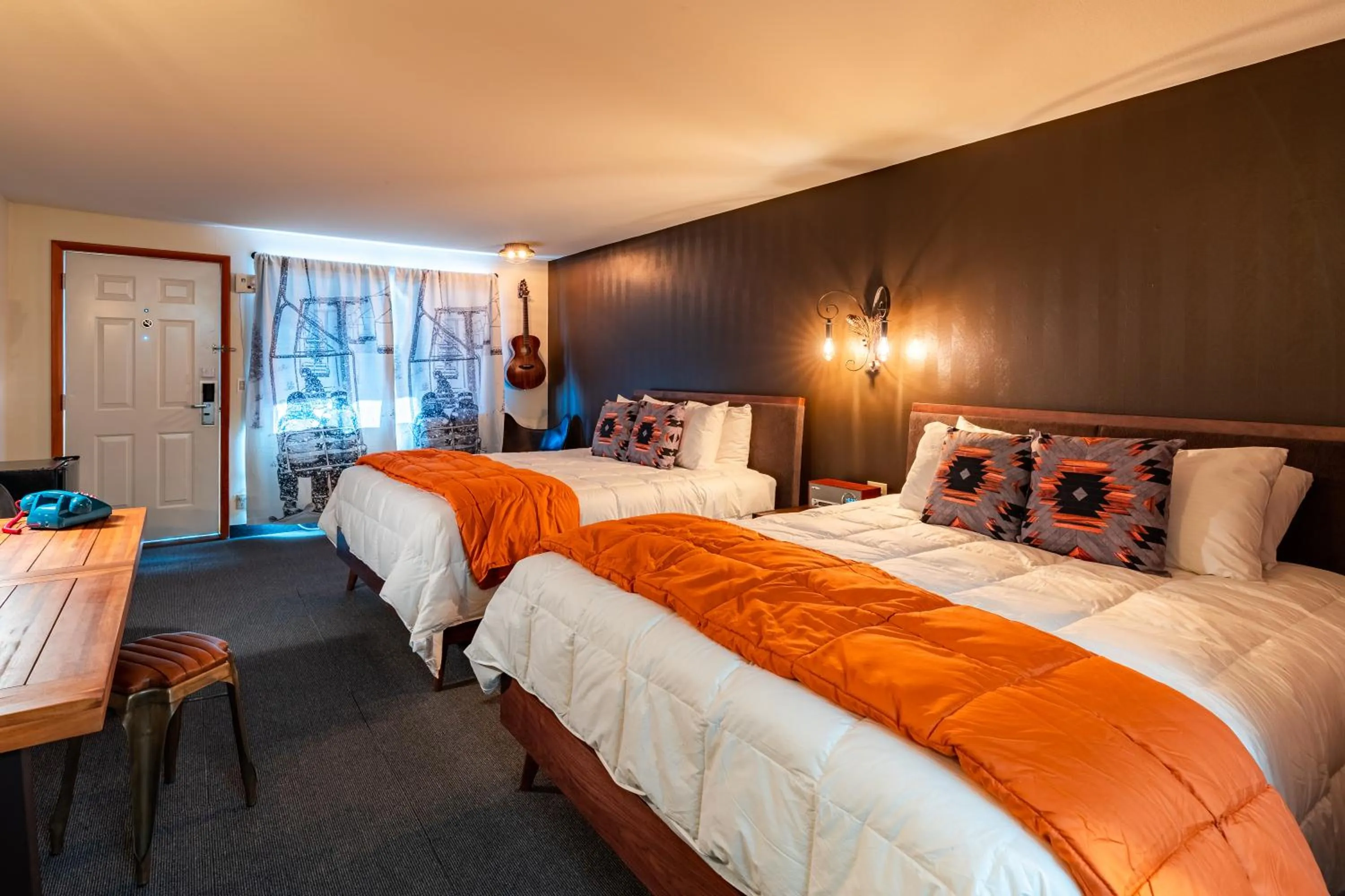 Bedroom, Bed in Campfire Hotel