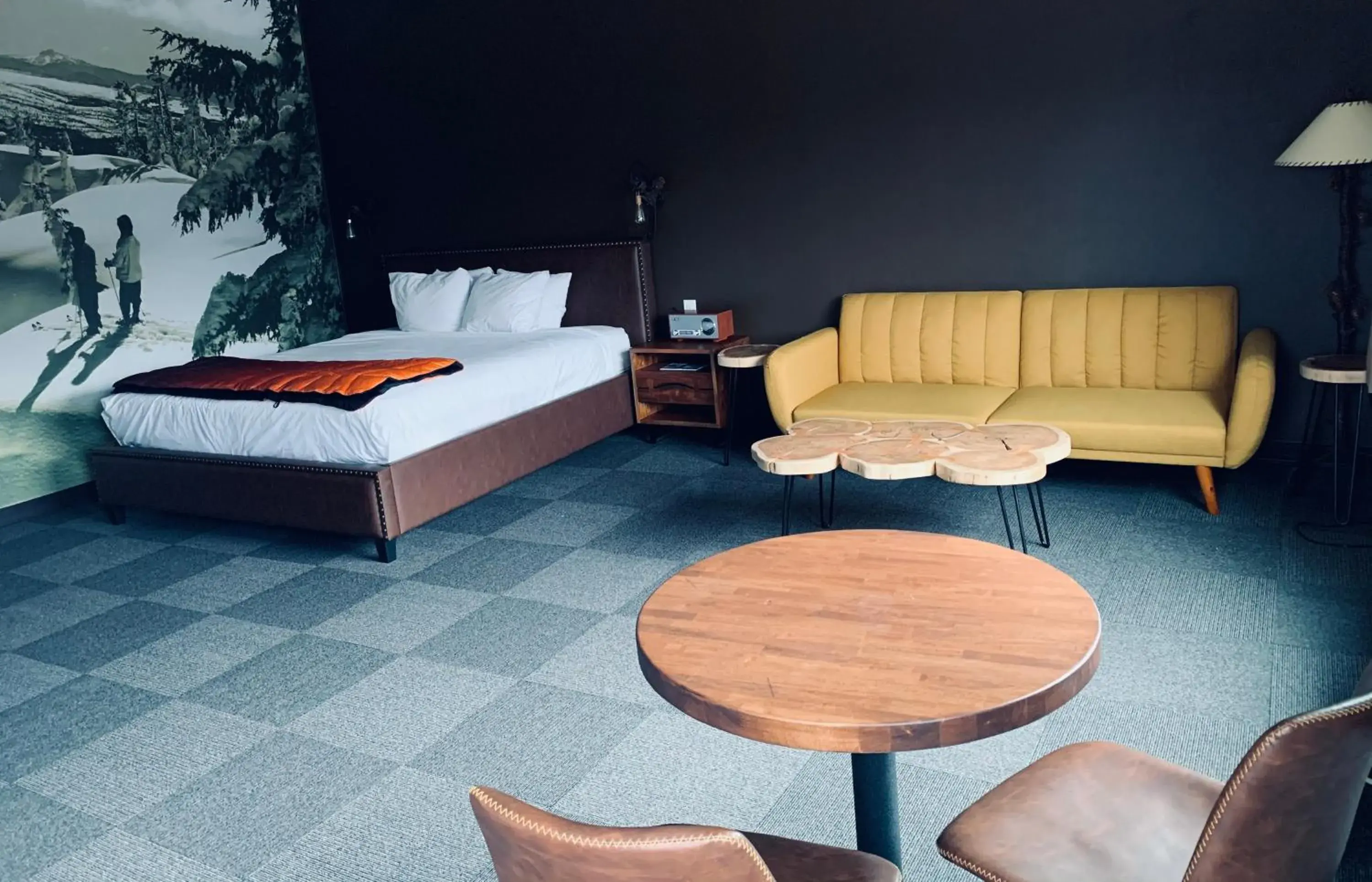 Bunk Crew King Pet Friendly in Campfire Hotel Bunk Crew King Pet Friendly in Campfire Hotel