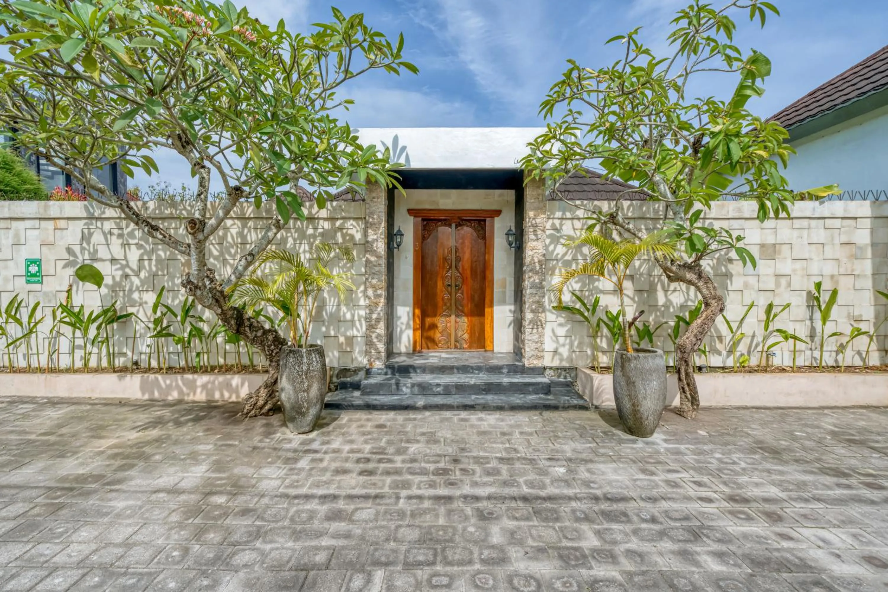 Facade/entrance in Cipta Hotel Uluwatu