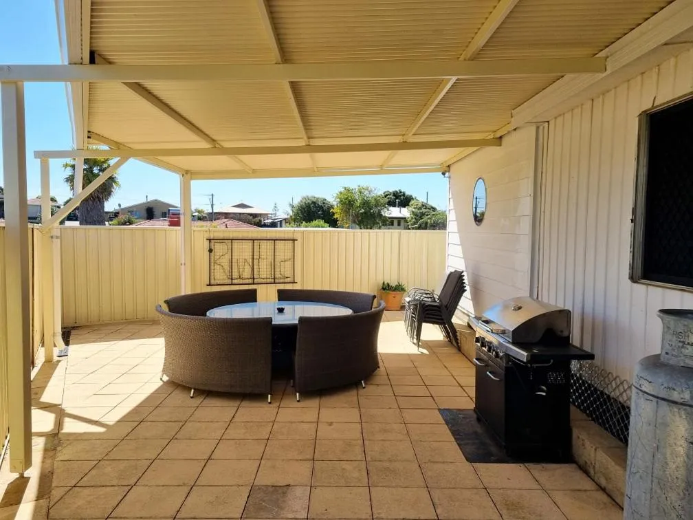Patio in Rustic Retreat Esperance