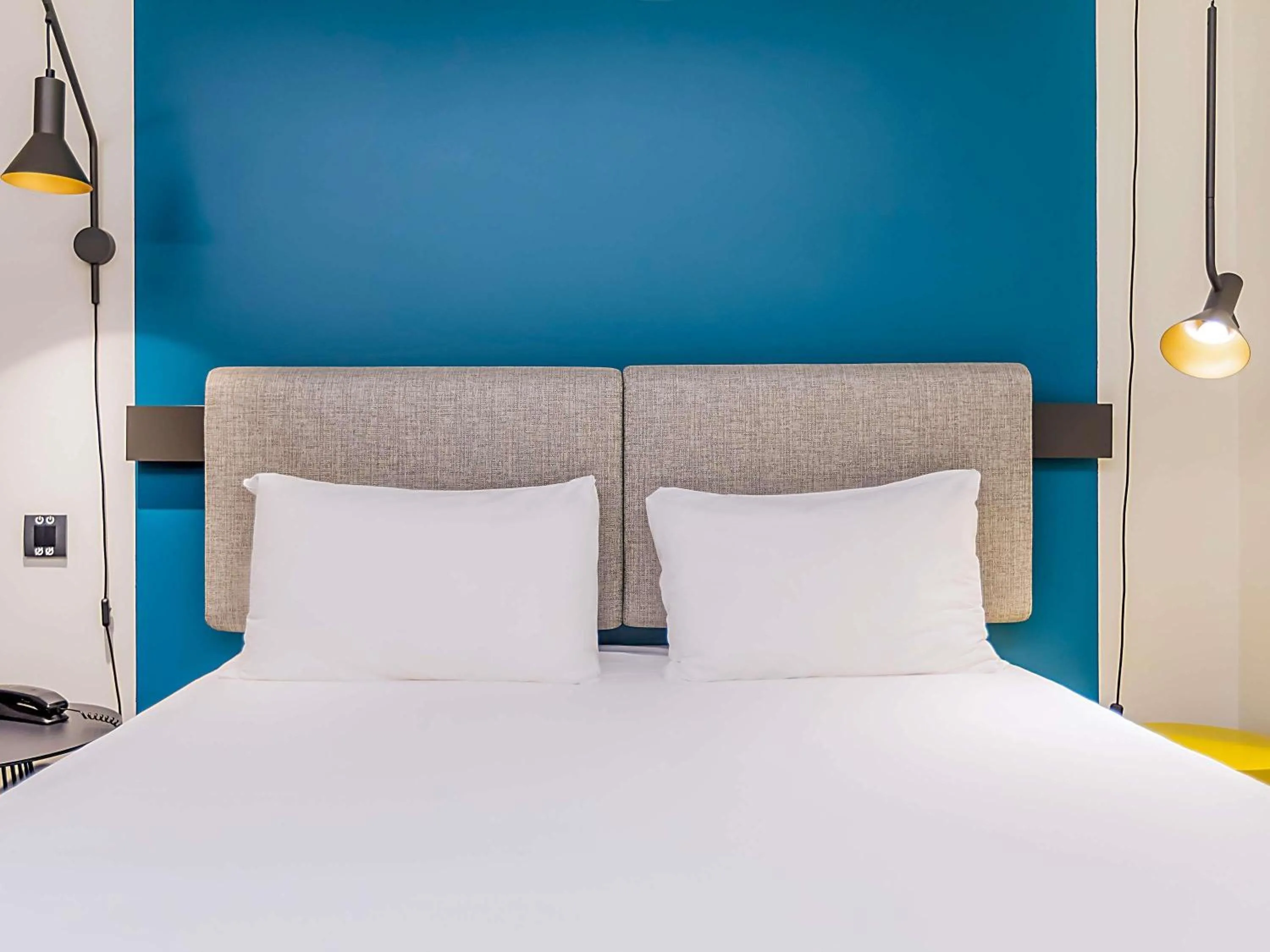 Bedroom, Bed in Hotel ibis Lisboa Alfragide