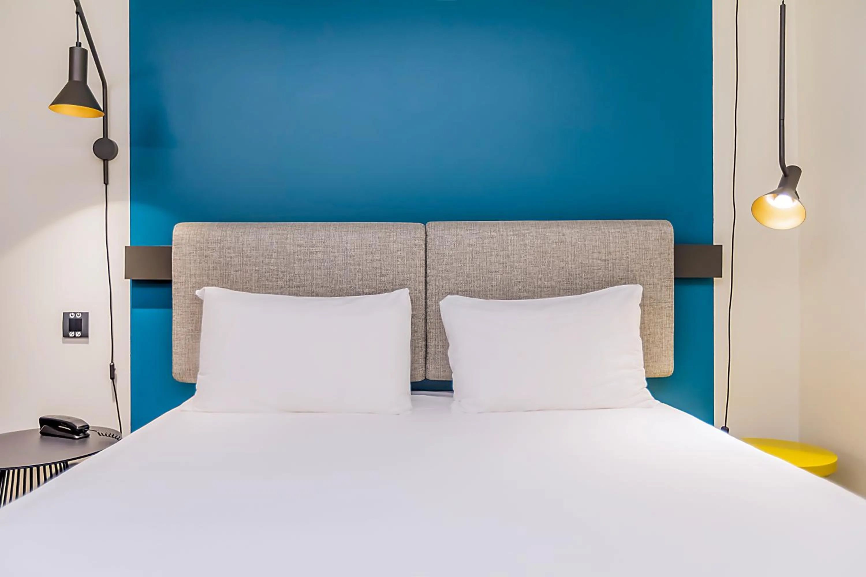 Bed in Hotel ibis Lisboa Alfragide