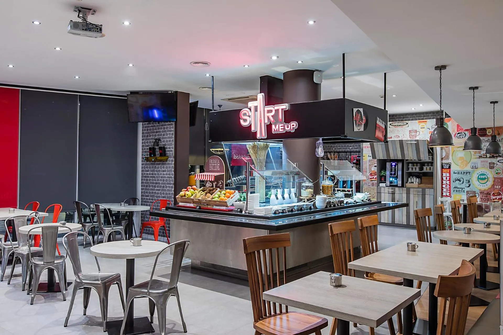 Restaurant/places to eat in Hotel ibis Lisboa Alfragide